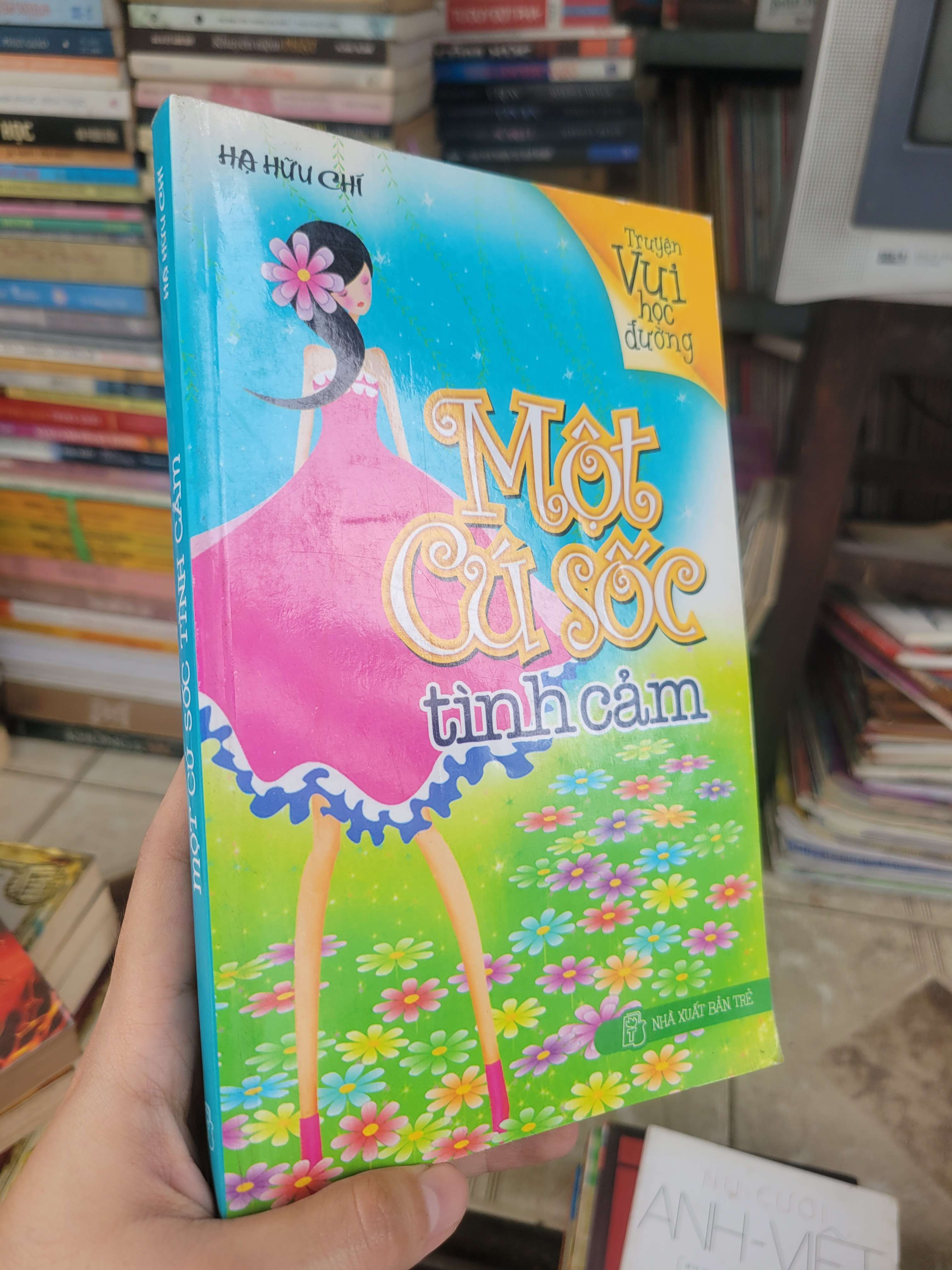 Một cú sốc tình cảm - Hạ Hữu Chí 2010 mới 80% ố, bẩn bìa (Sách văn học) BGB