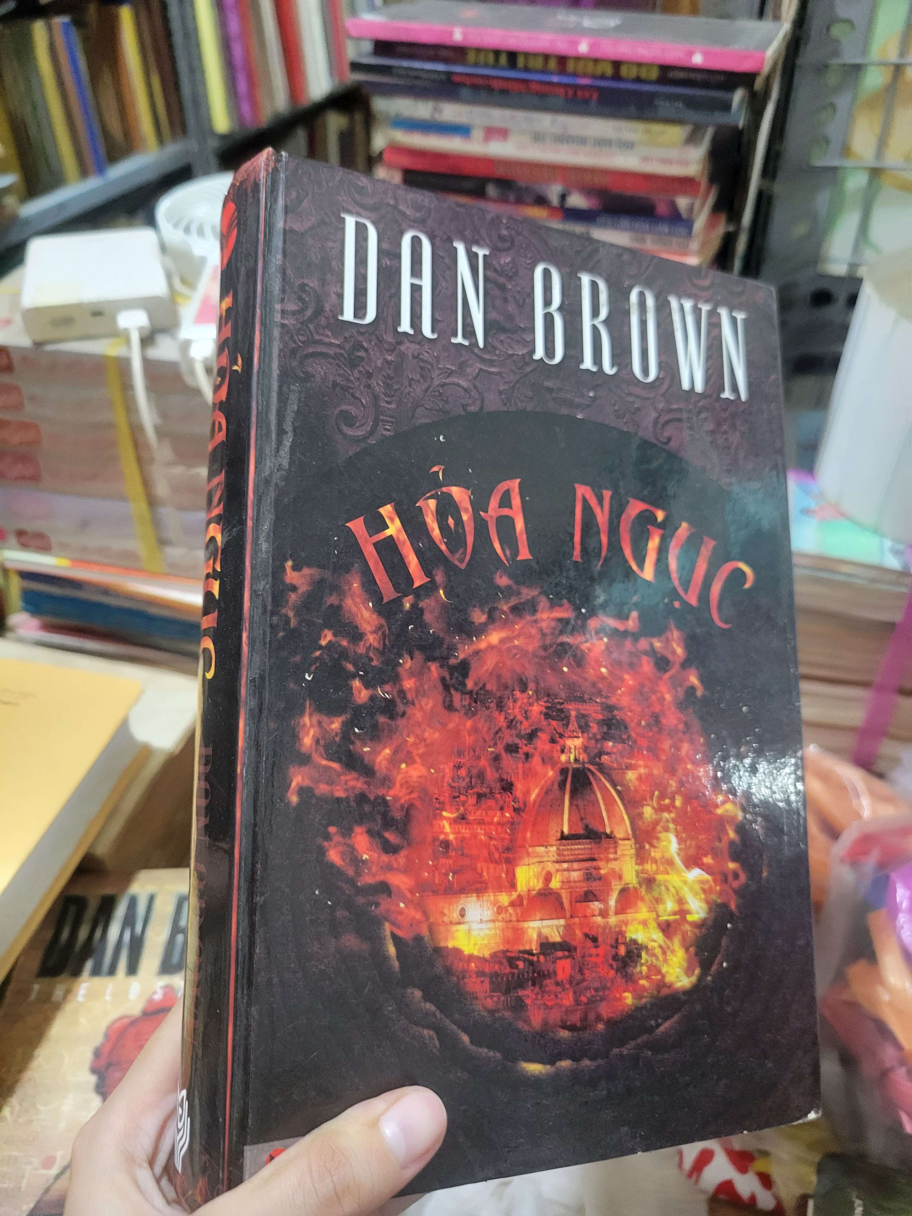 Hỏa ngục - Dan Brown bìa cứng 2014 mới 80% ố, bẩn bìa (Sách văn học) BGB