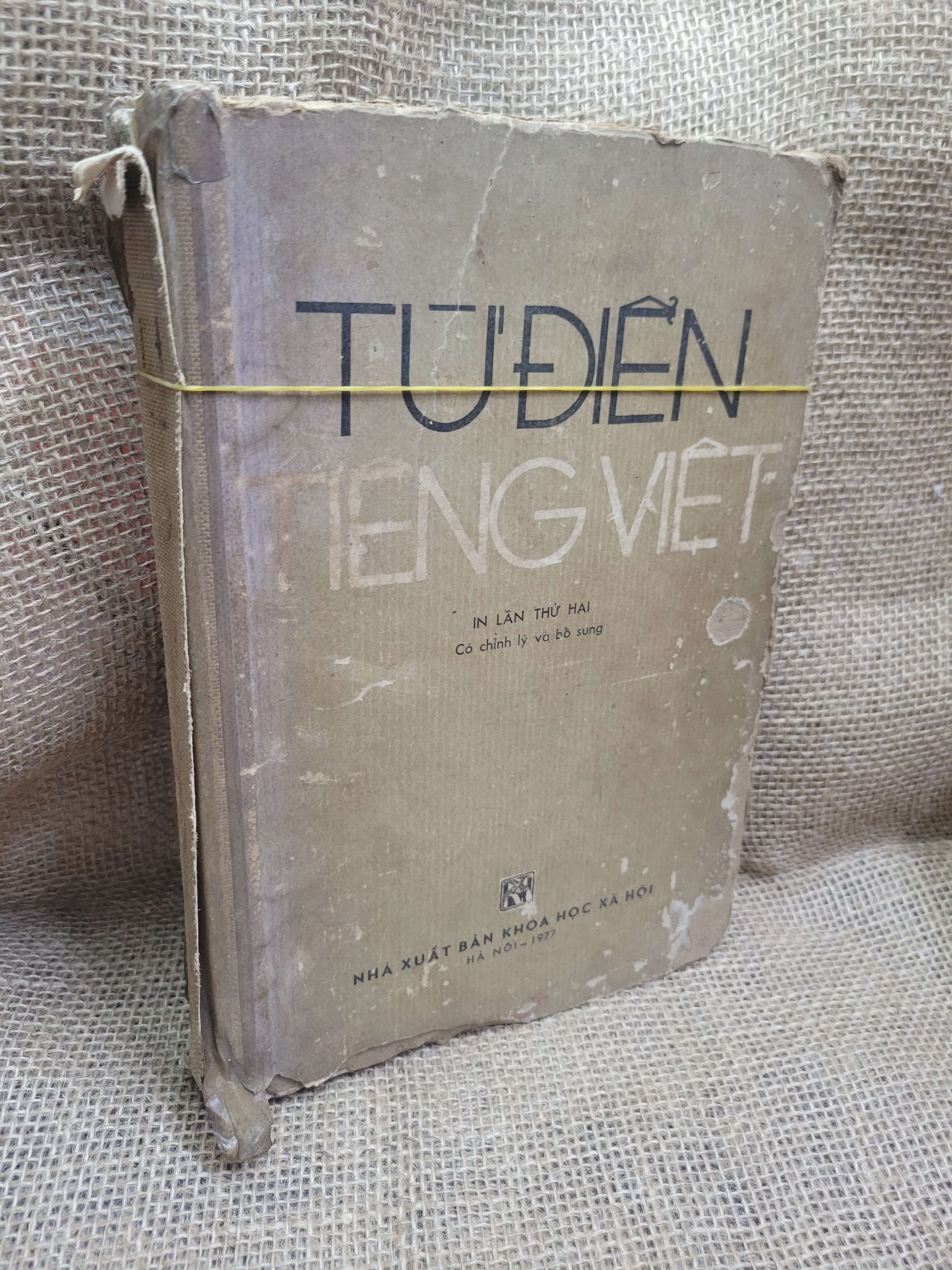 Từ điển Tiếng Việt bìa cứng 1977 mới 60% bẩn bìa, ố, tróc gáy, tróc bìa, bung gáy (Từ điển) HCM