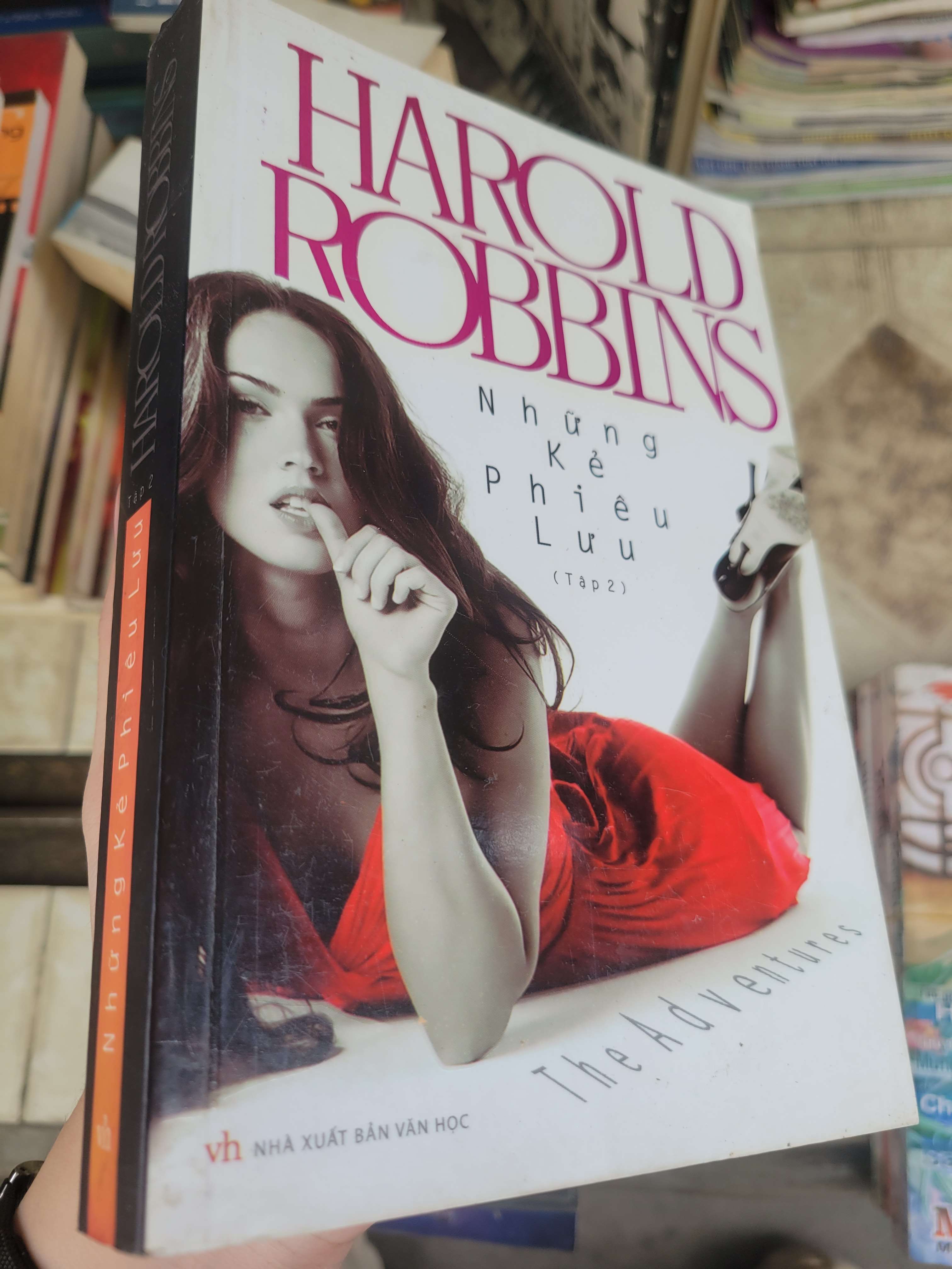 Những kẻ phiêu lưu tập 2 - Harold Robbins 2011 mới 80% ố, bẩn bìa (Sách văn học) BGB