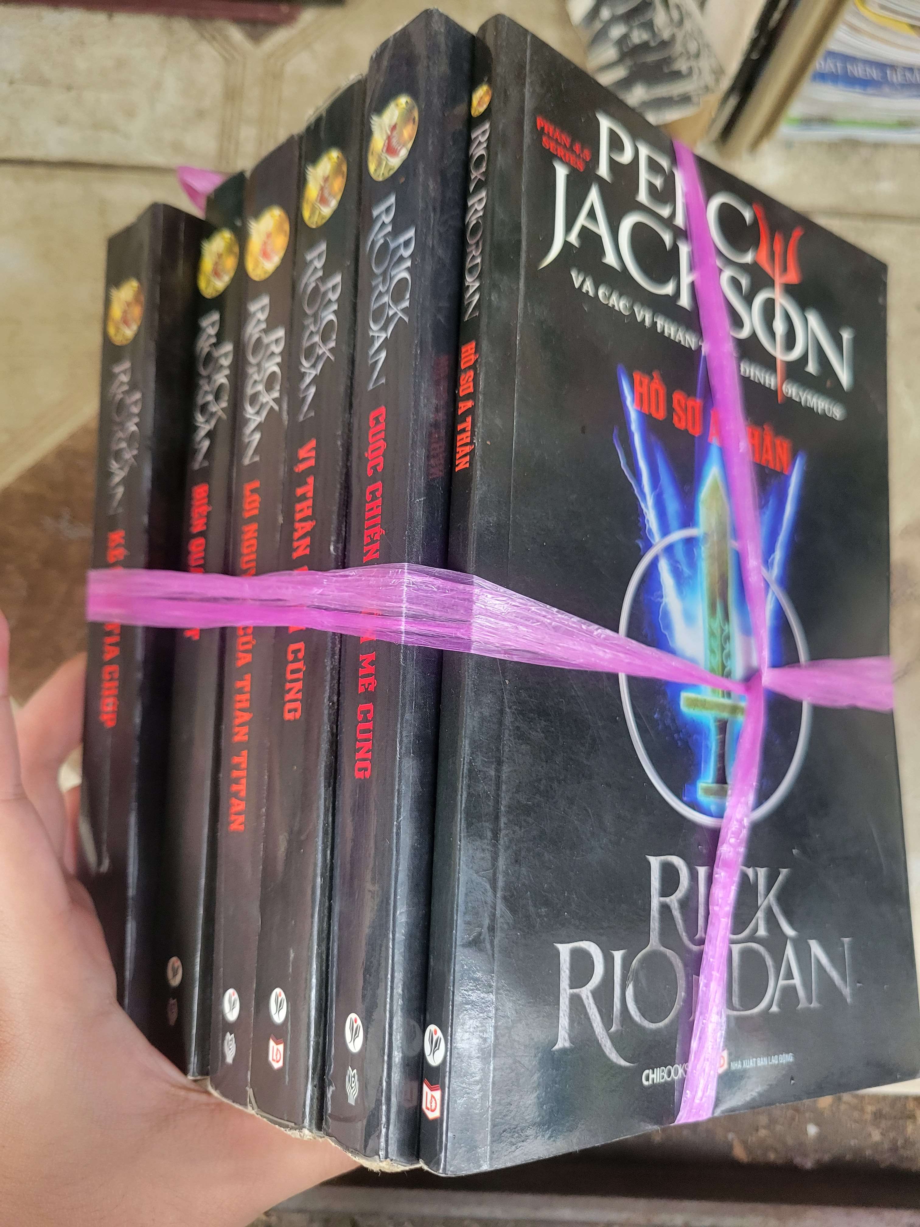 6 cuốn Percy Jackson và các vị thần trên đỉnh Olympus mới 80% ố, bẩn bìa (Sách văn học) BGB