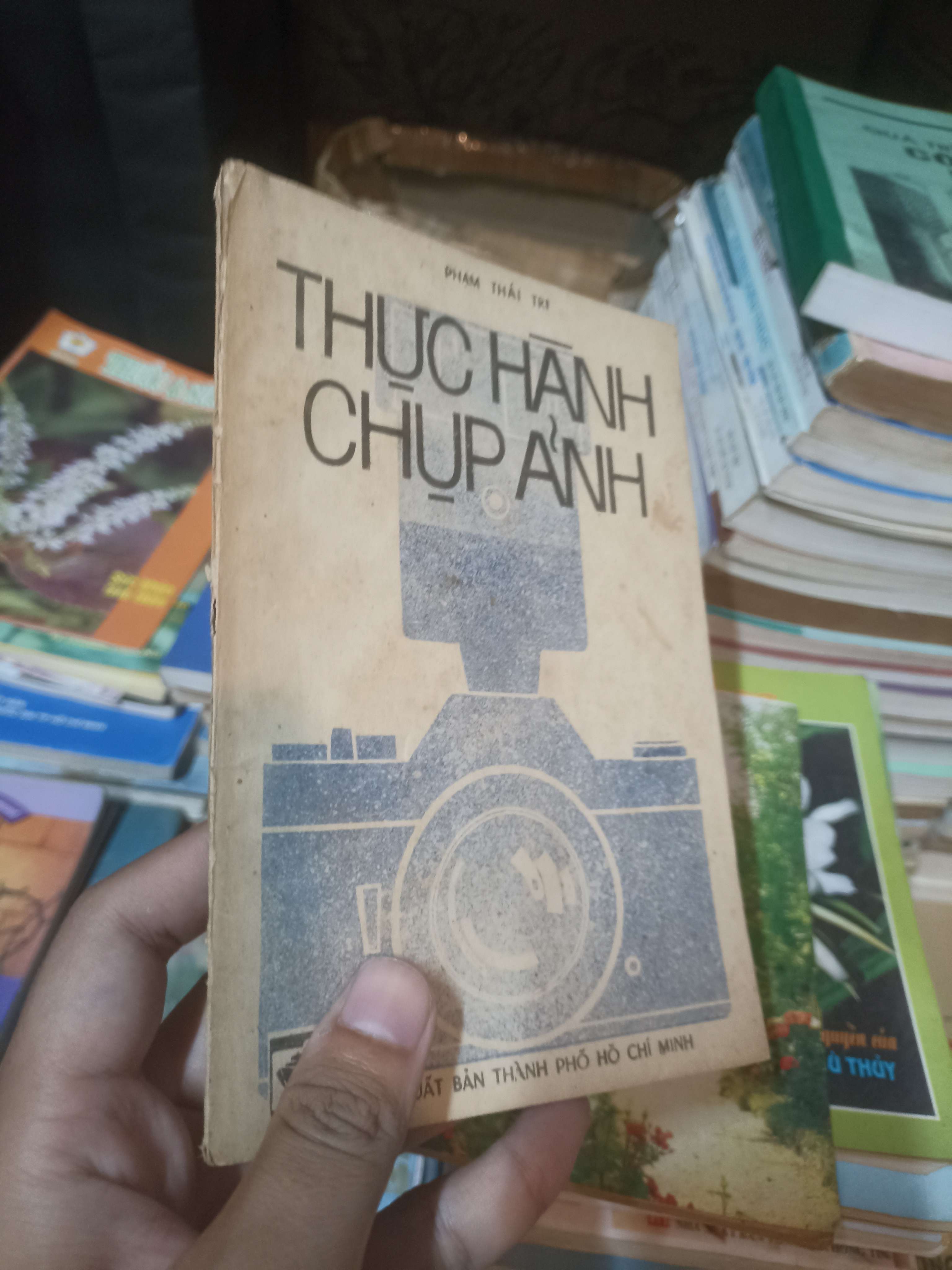 Thực hành chụp ảnh - Phạm Thái Trí (Sách giáo khoa - giáo trình) NSX