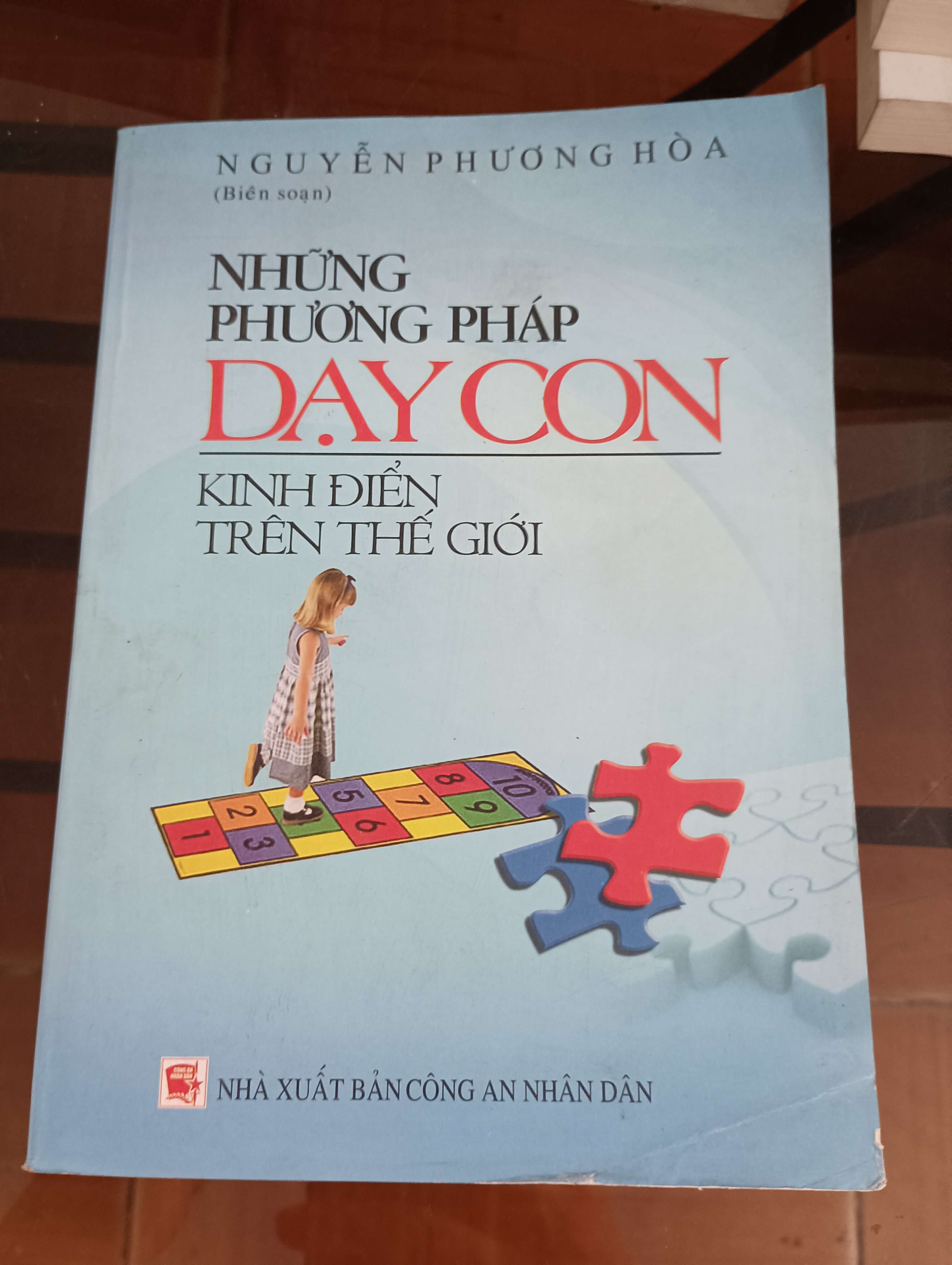 Những phương pháp dạy con kinh điển trên thế giới - Nguyễn Phương Hòa 2011 (Sách làm cha mẹ) VAVO