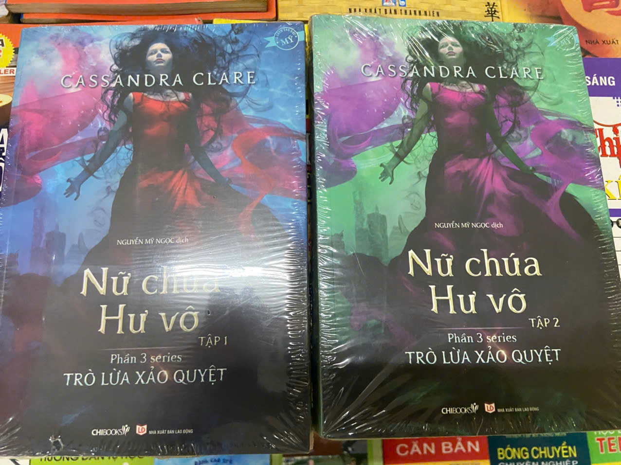 Nữ chúa hư vô phần 3: Trò lừa xảo quyệt - Cassandra Clare (Bộ 2 tập) (Sách văn học) VAVO