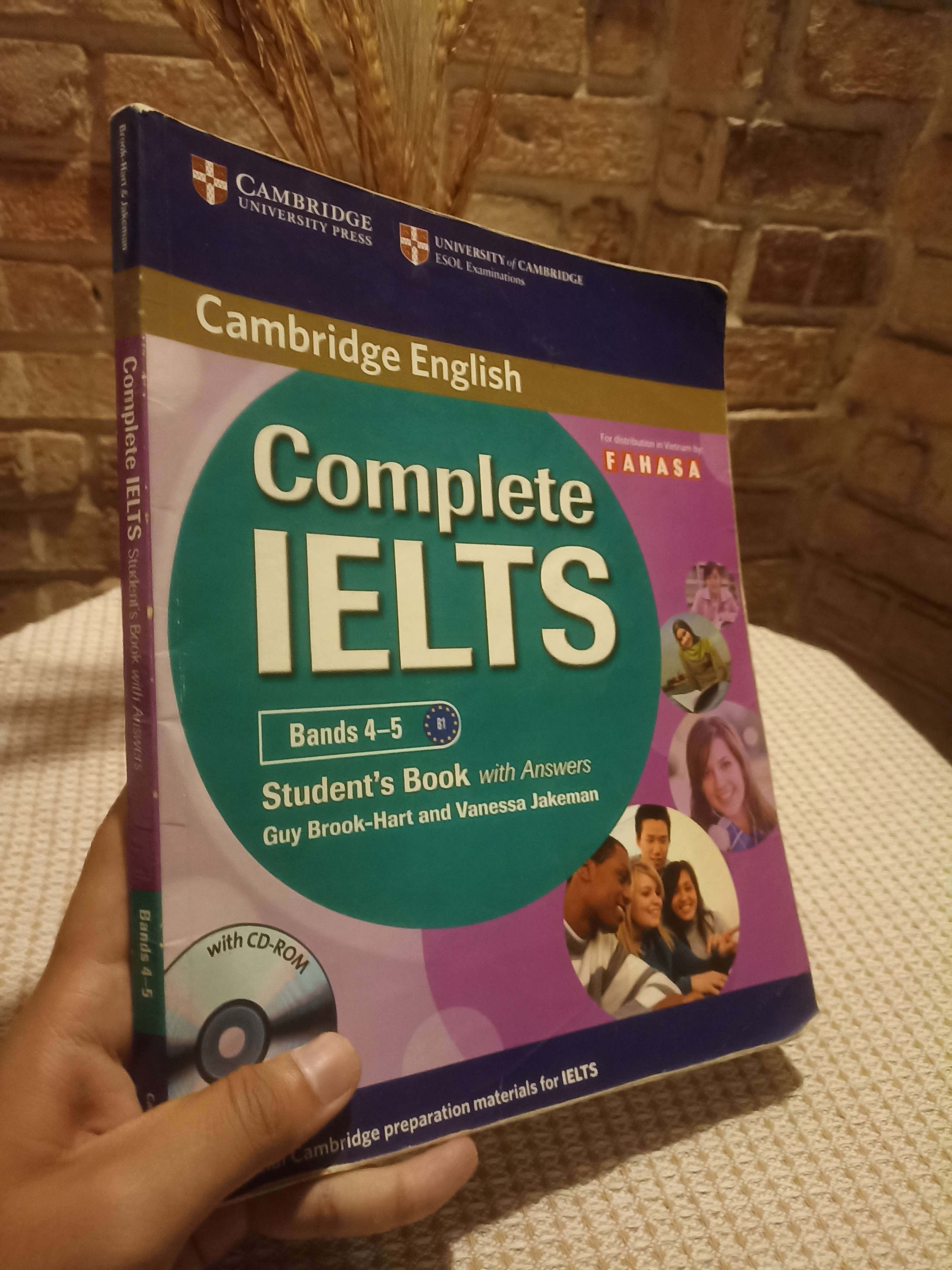 Cambrige English: Complete IELTS (Band 4-5) (Sách học ngoại ngữ khác) NSX