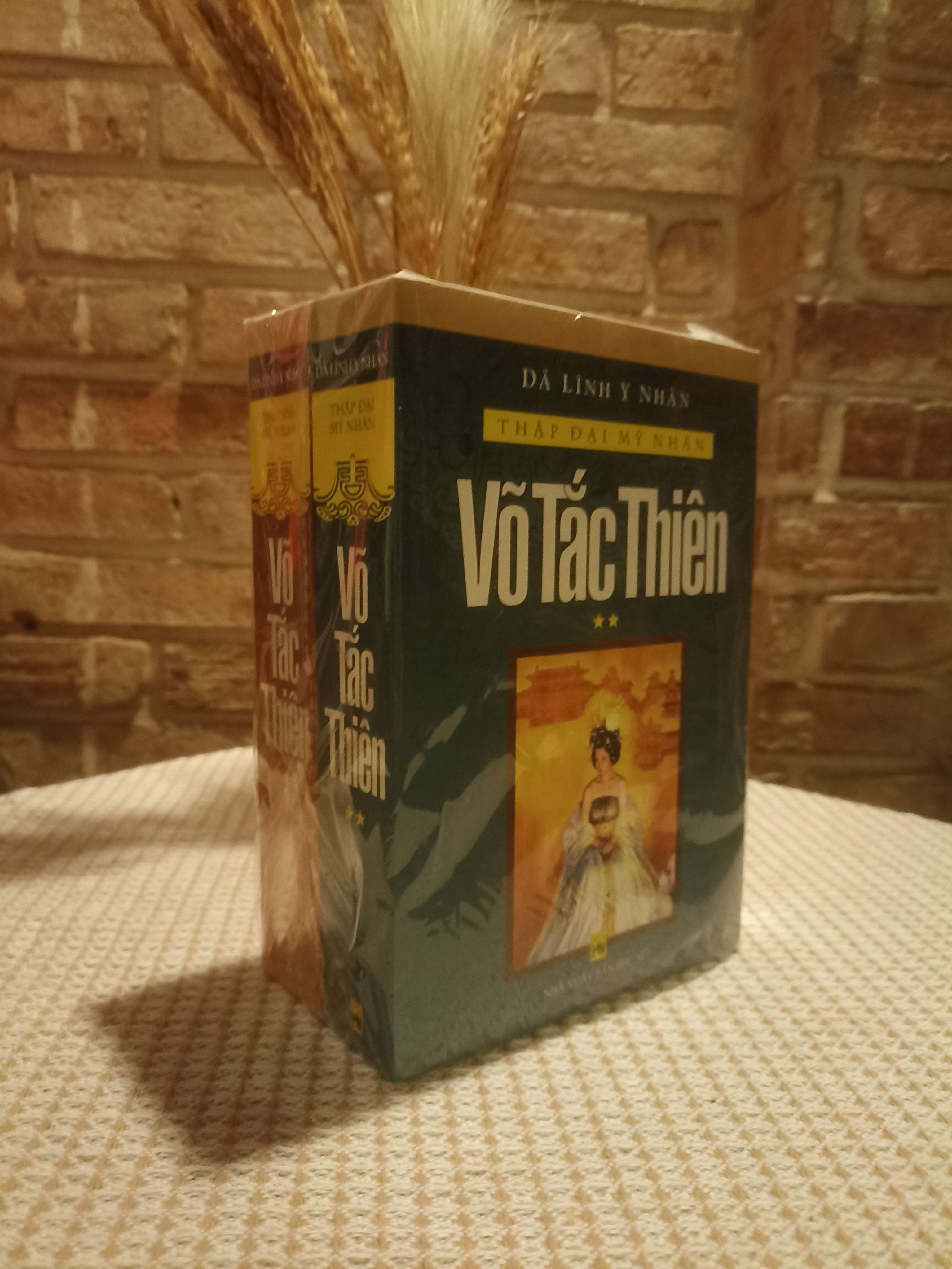 Thập Đại Mỹ Nhân: Võ Tắc Thiên - Dã Lĩnh Y Nhân (Sách lịch sử - triết học) VAVO