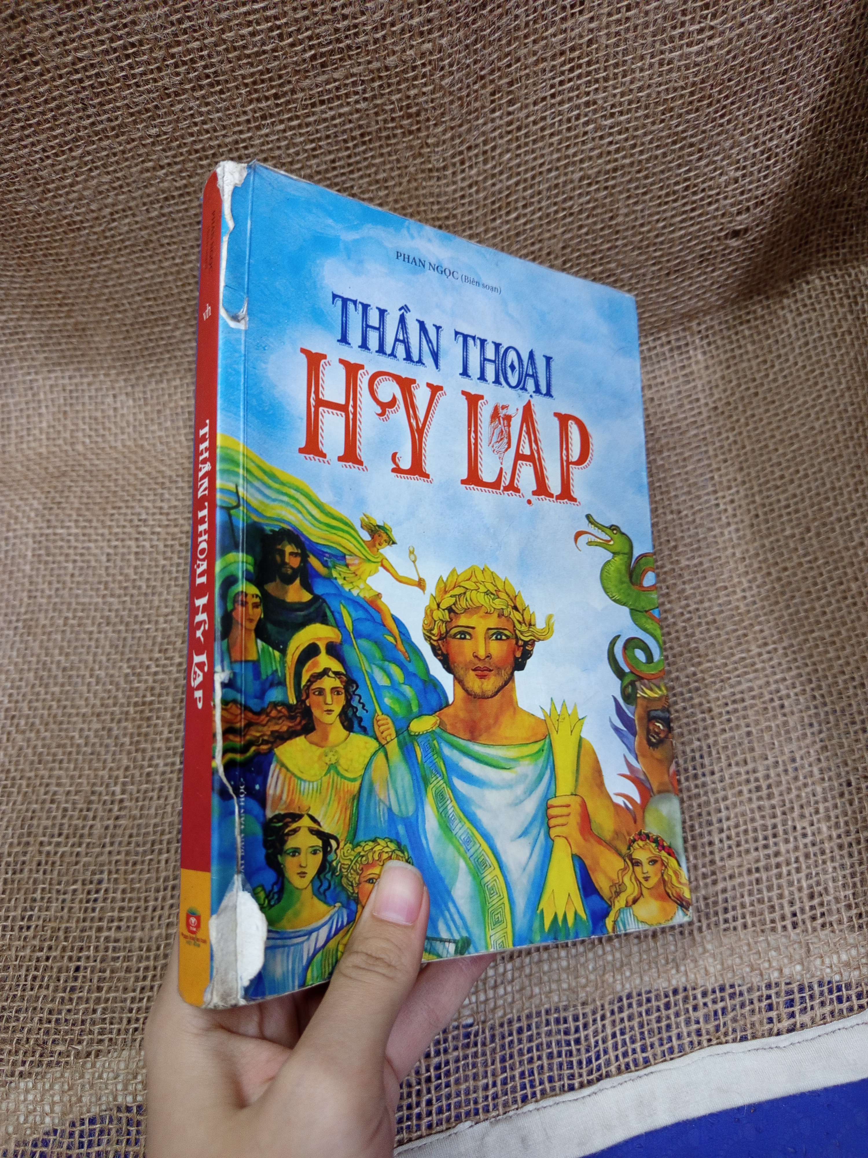 Thần thoại Hy Lạp - Phan Ngọc 2018 mới 70% bẩn bìa, ố, tróc gáy, tróc bìa (Sách văn học) HLSC