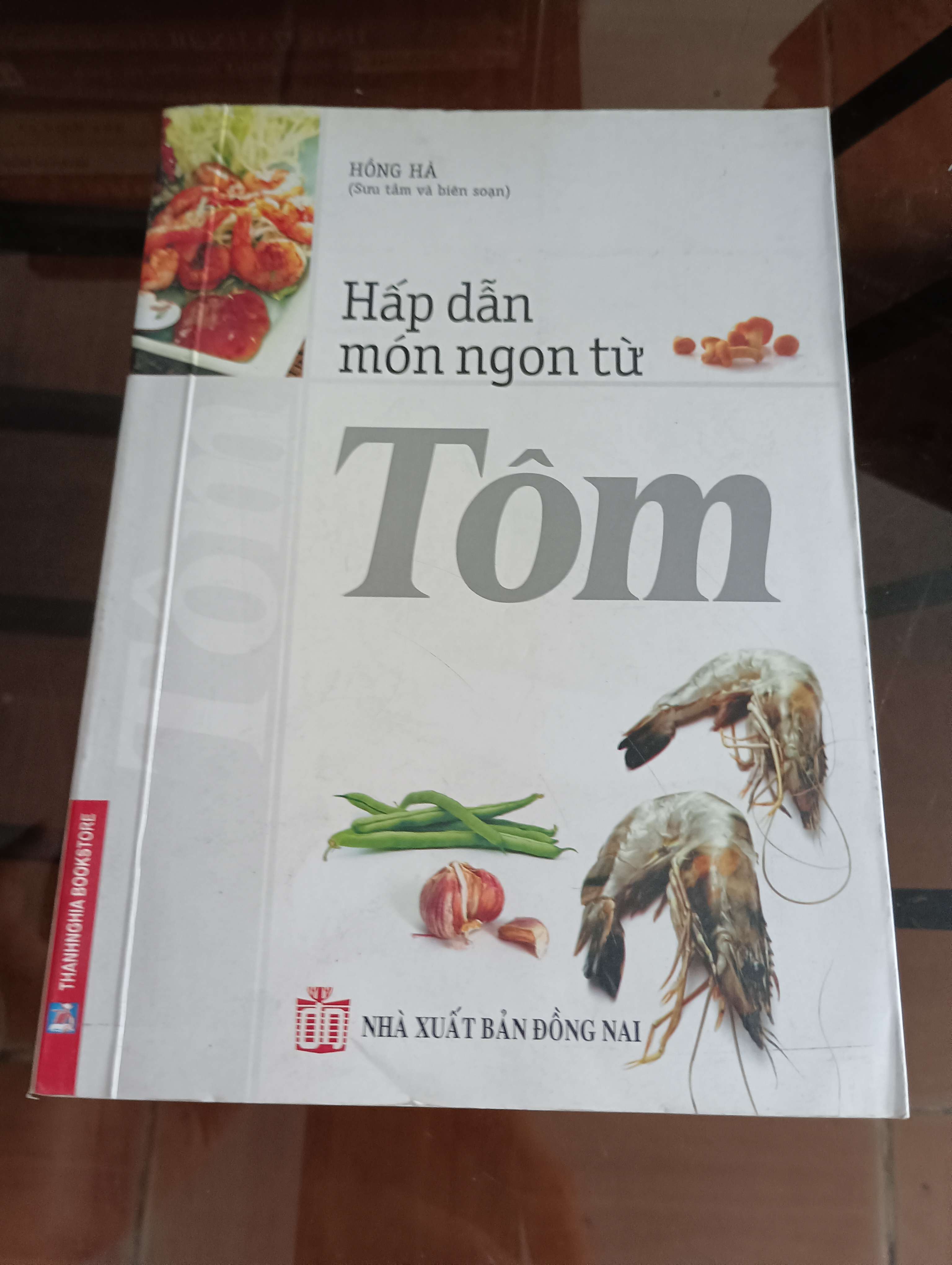 Hấp dẫn món ngon từ tôm - Hồng Hà 2010 (Sách kiến thức tổng hợp) VAVO