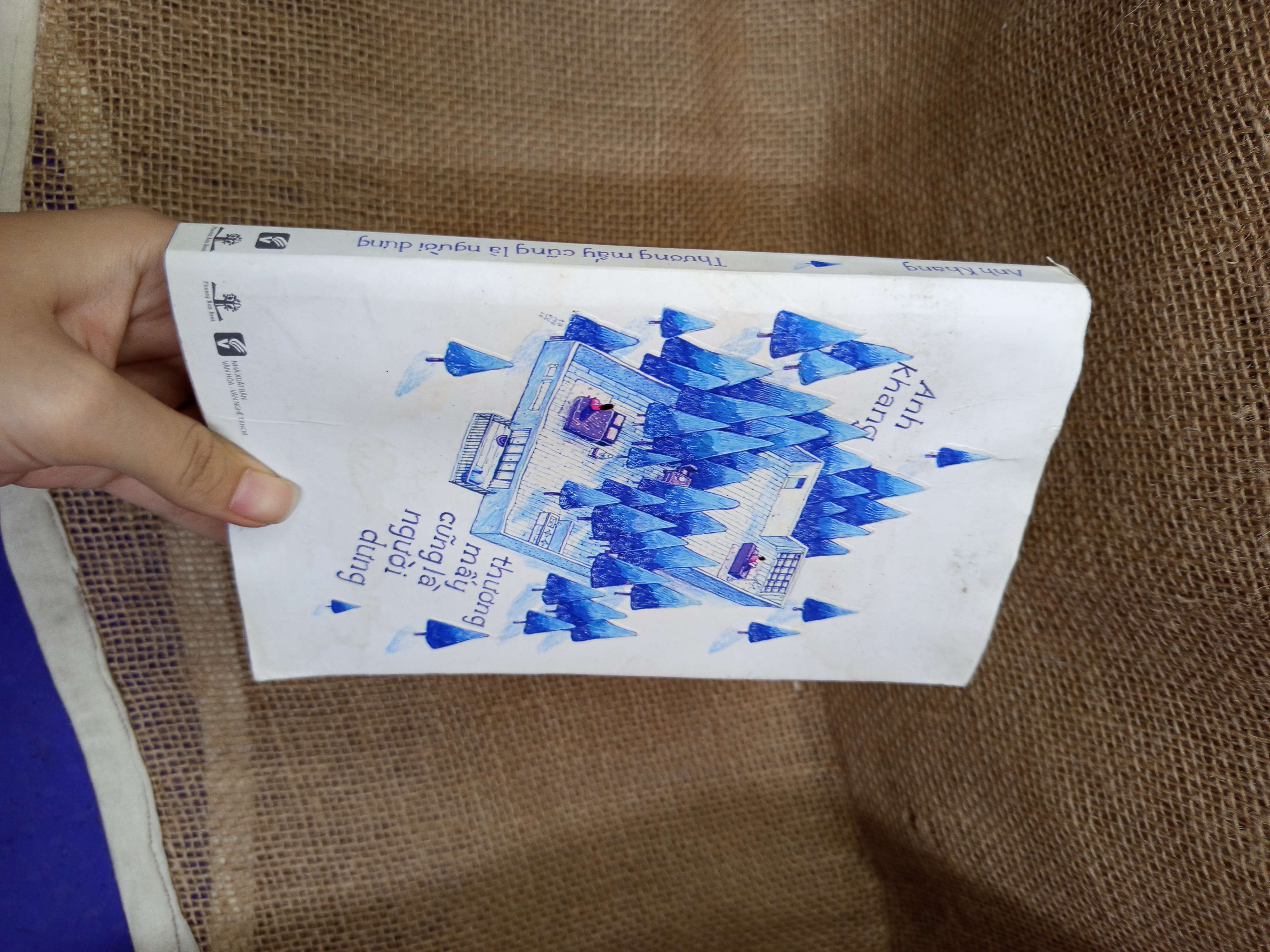Thương mấy cũng là người dưng - Anh Khang 2016 mới 80% bẩn bìa, ố (Sách văn học) HLSC