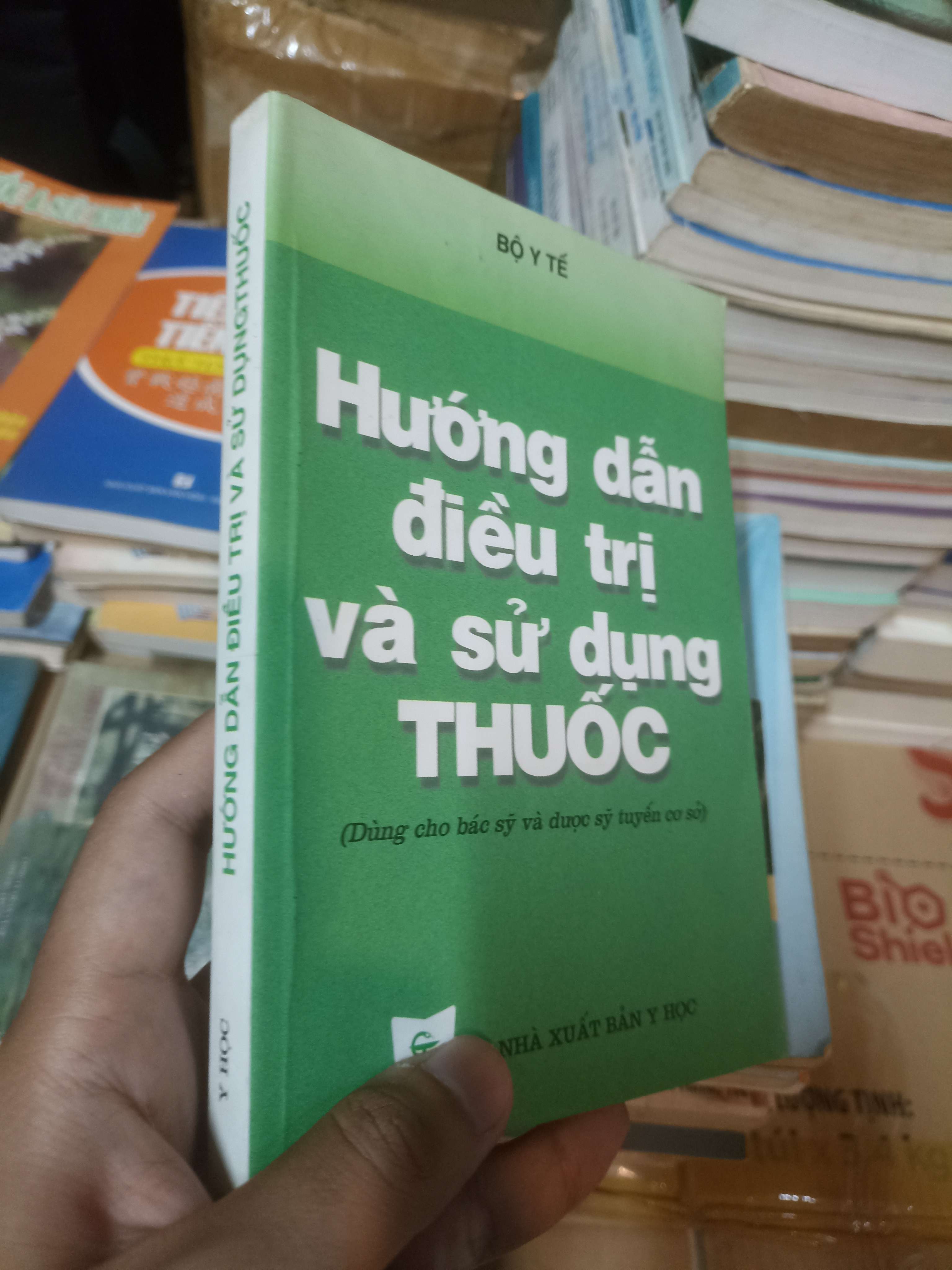Hướng dẫn điều trị và sử dụng THUỐC (Sách giáo khoa - giáo trình) NSX
