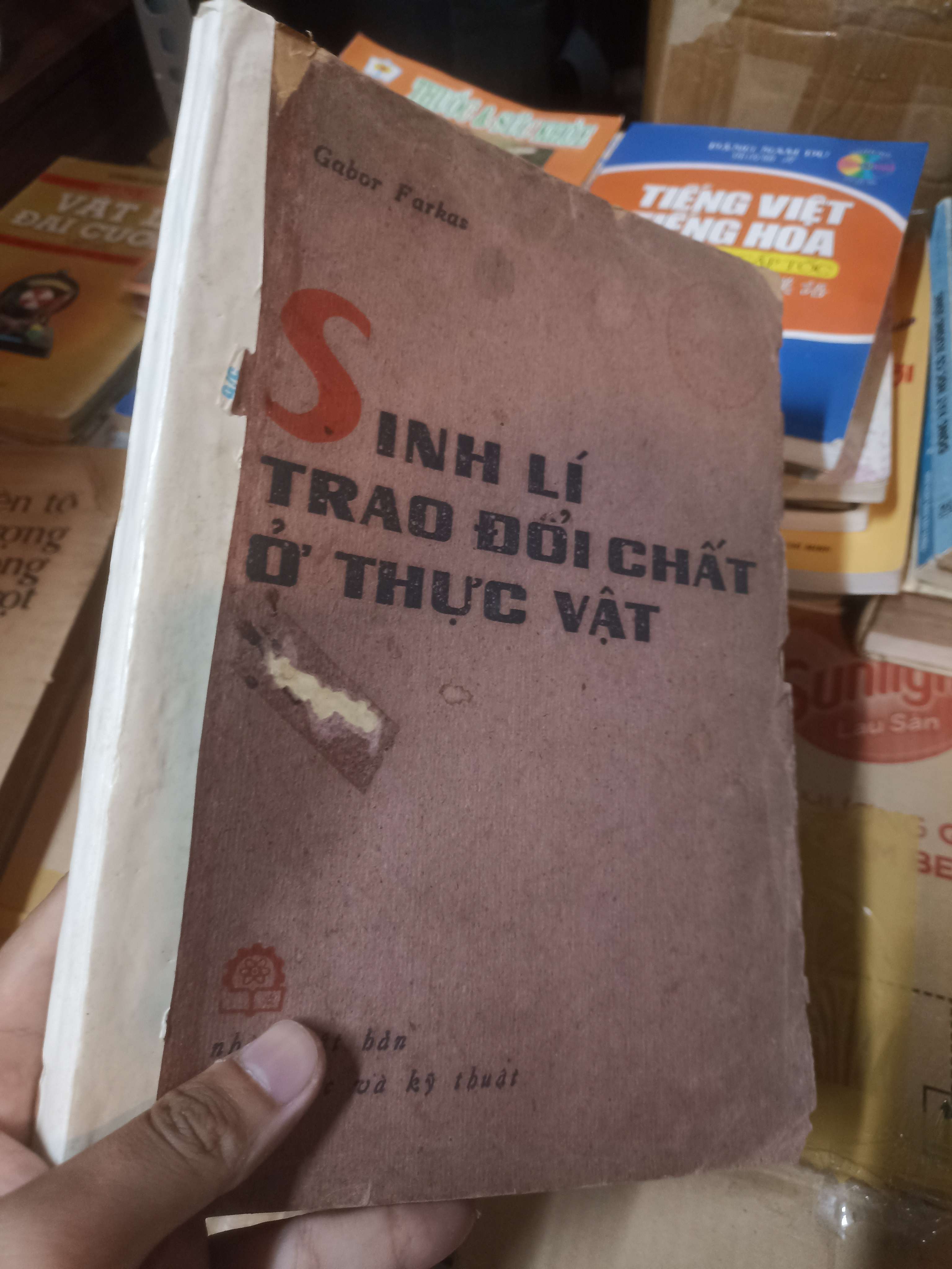 Sinh LÍ Trao Đổi Chất Ở Thực Vật - Gabor Farkas (Sách giáo khoa - giáo trình) NSX