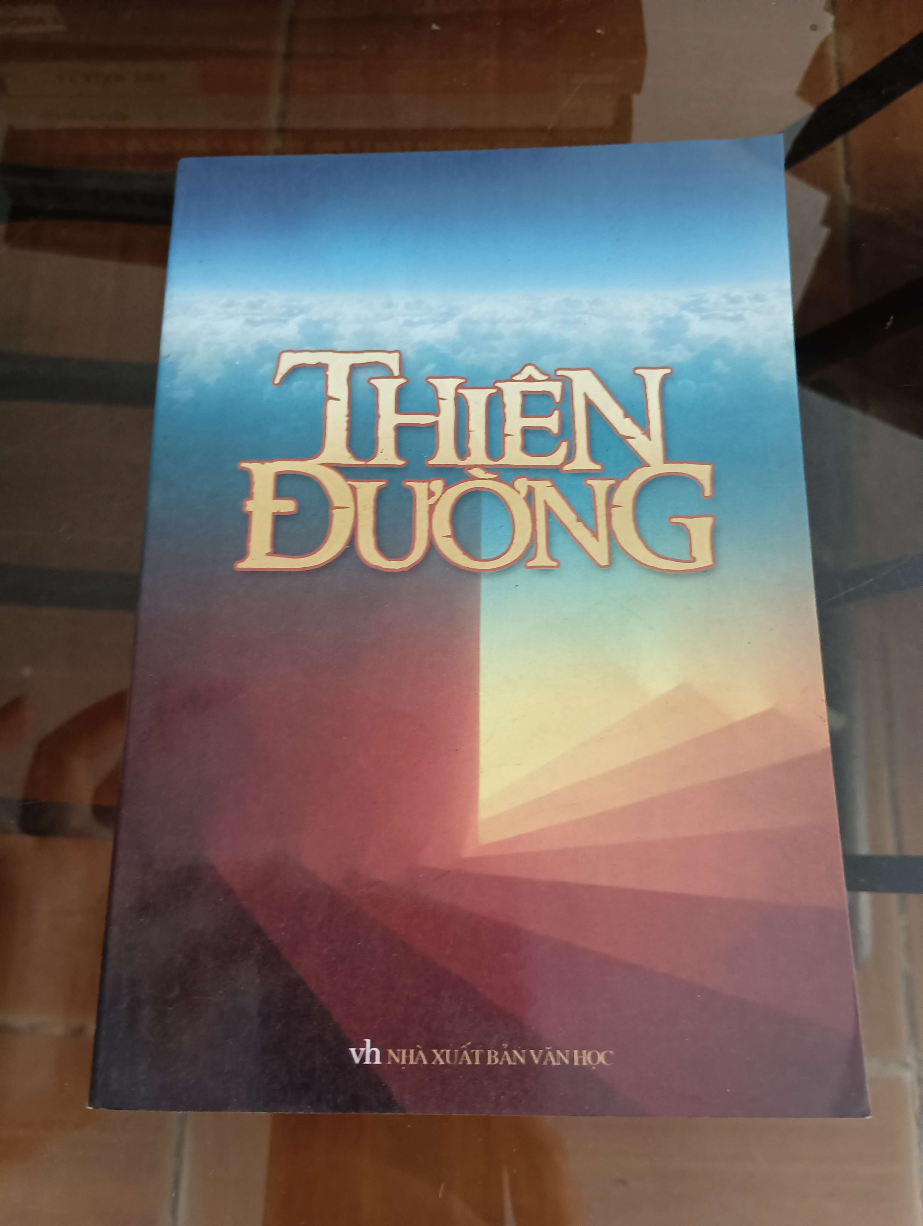 Thiên đường 2009 (Sách văn học) VAVO