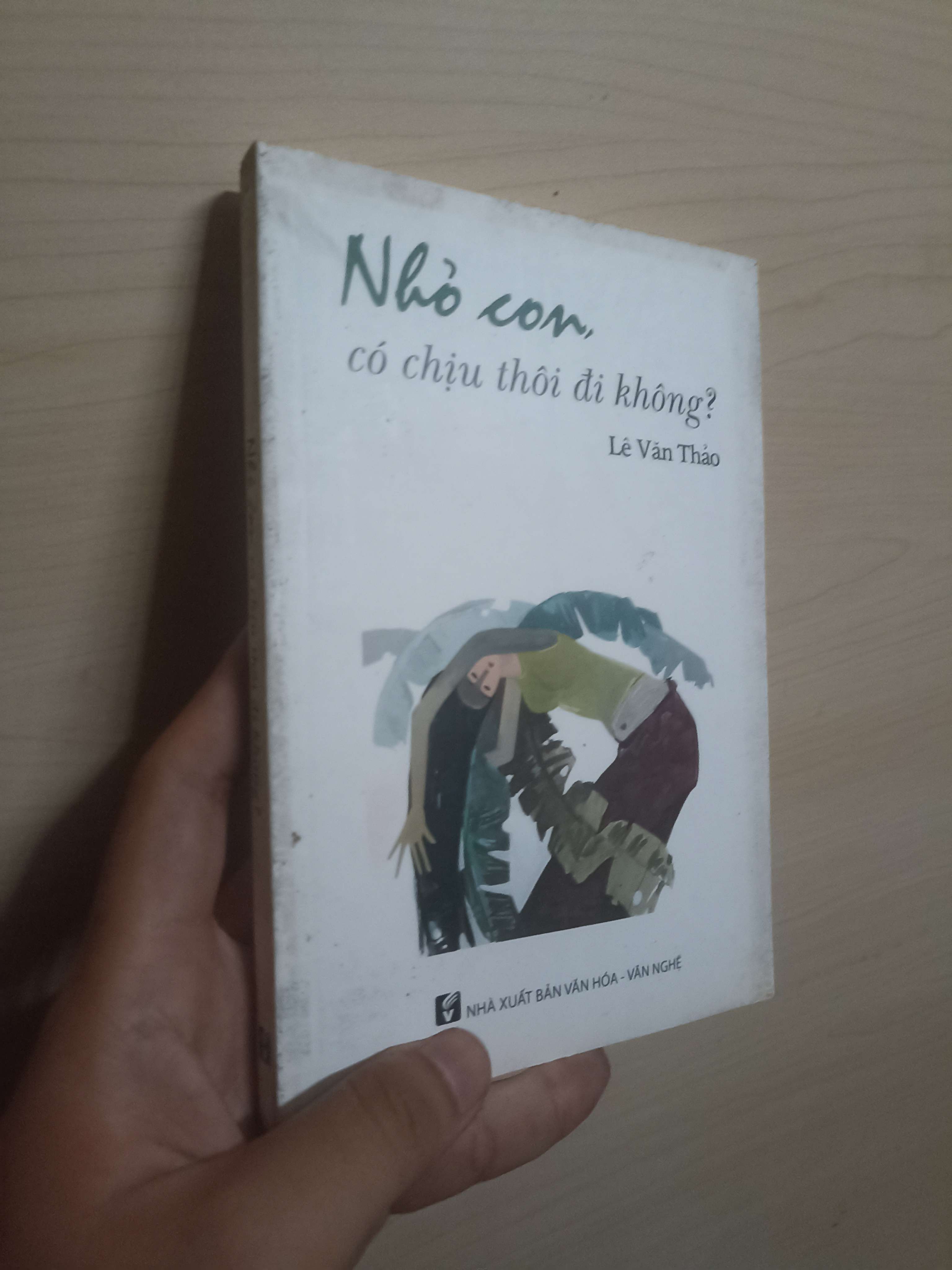 Nhỏ con có chịu thôi đi không? - Lê Văn Thảo (Sách văn học) VAVO