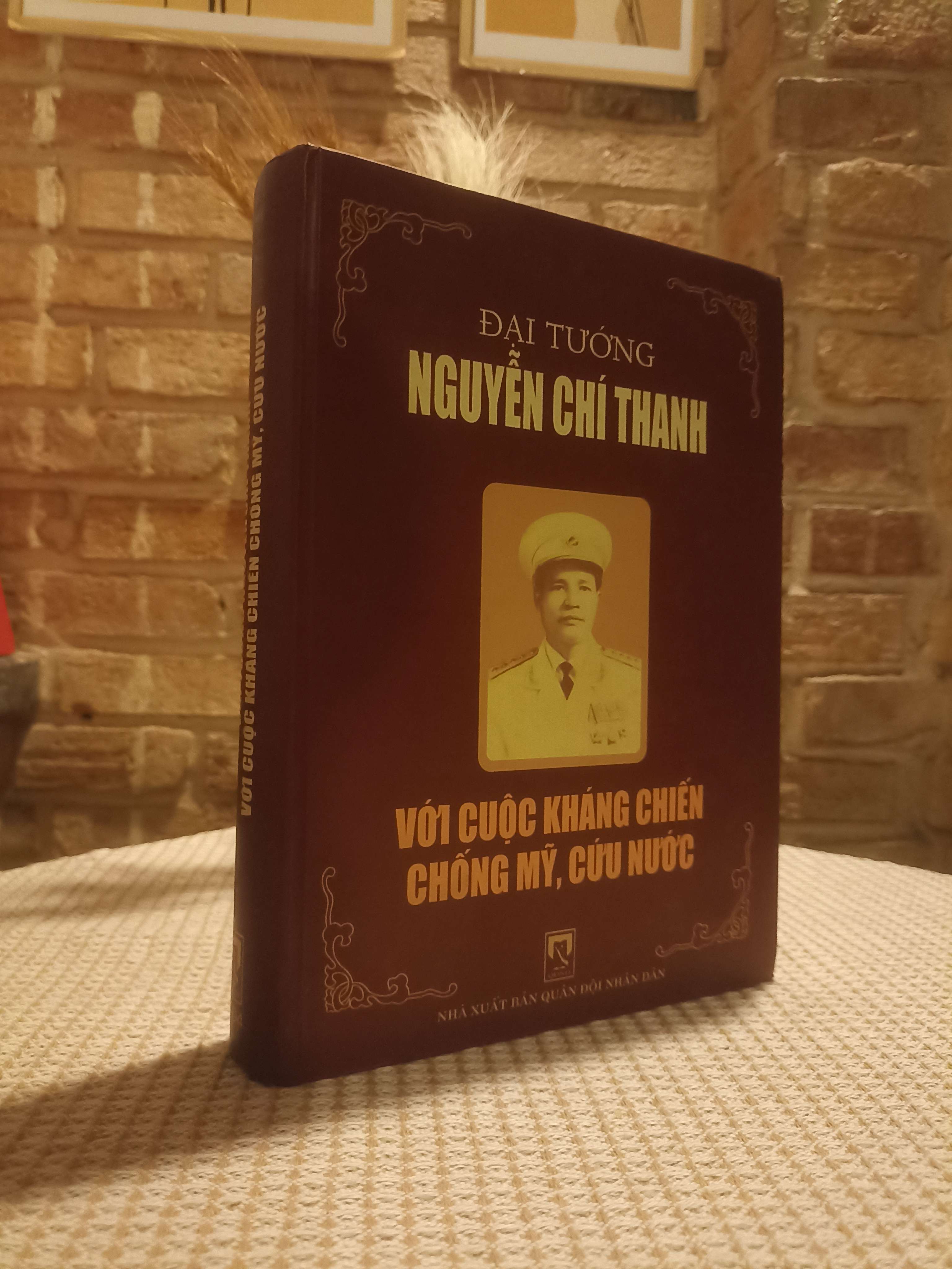 Đại tướng Nguyễn Chí Thanh với cuộc kháng chiến chống Mỹ cứu nước (Sách lịch sử - triết học) VAVO