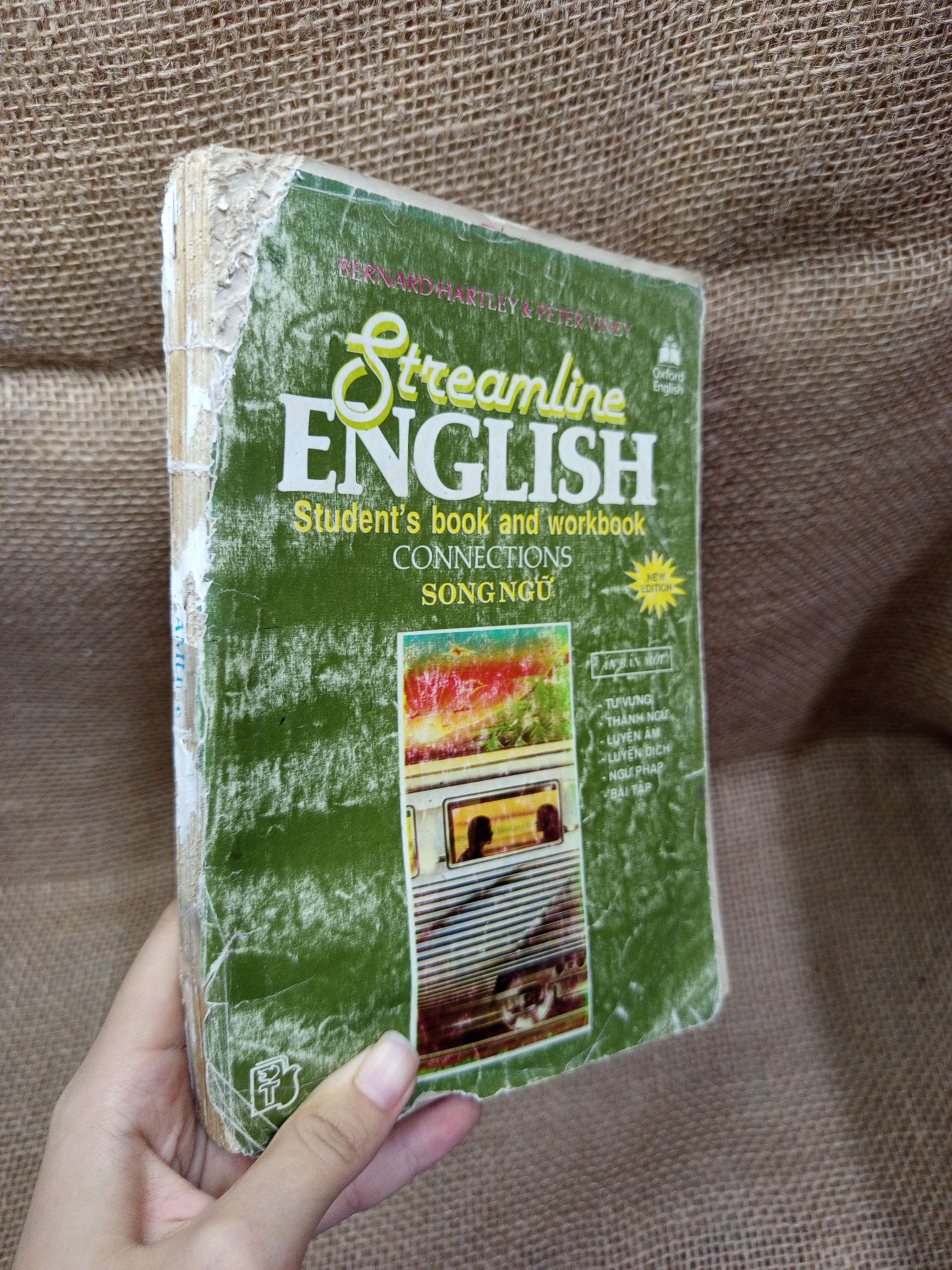 Streamline English Connections song ngữ - Bernard Hartley, Peter Viney 2002 mới 50% bẩn bìa, ố, có chữ, highlight, bung trang, rách bìa (Sách tự học tiếng Anh) HCM