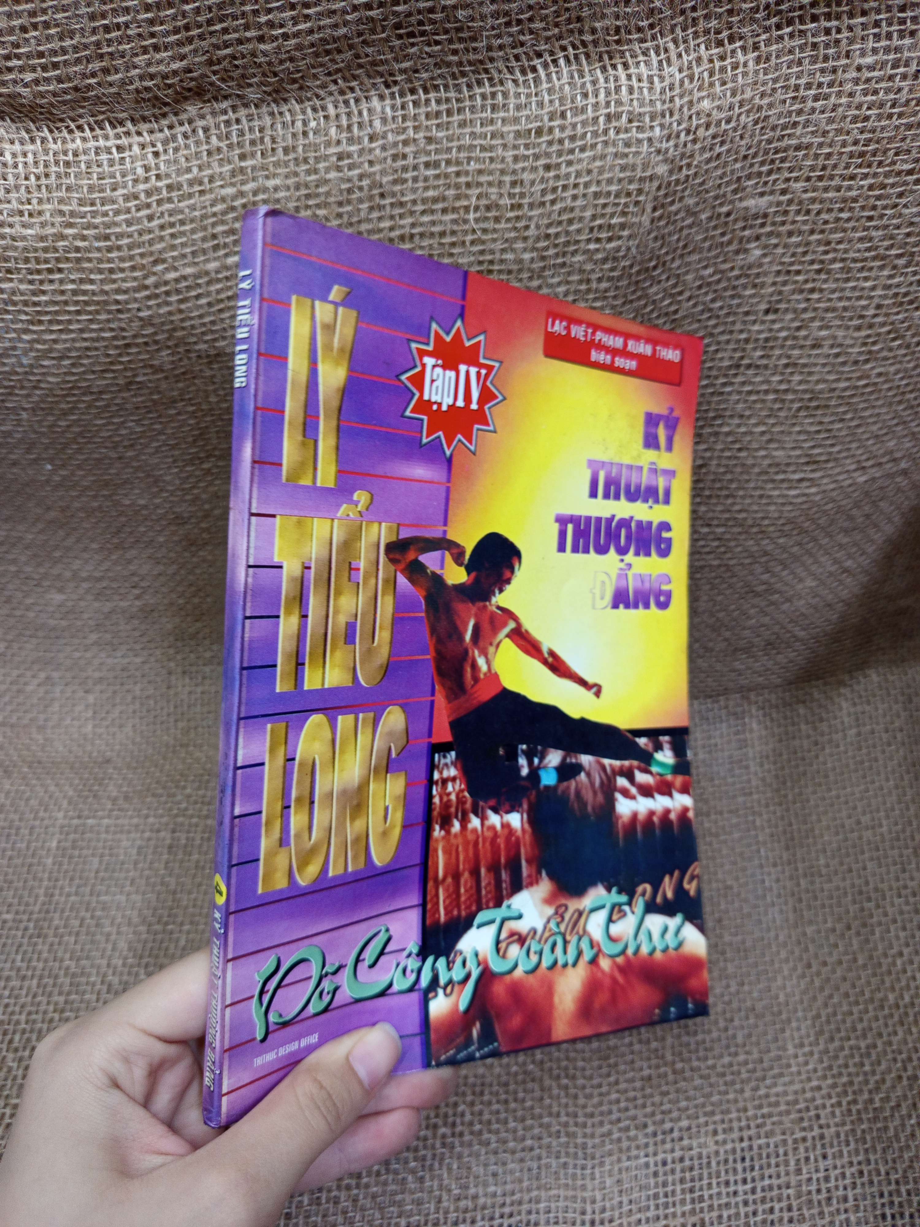 Kỹ thuật thượng đẳng - Lý Tiểu Long 1997 mới 80% bẩn bìa, ố (Sách kiến thức tổng hợp) HCM
