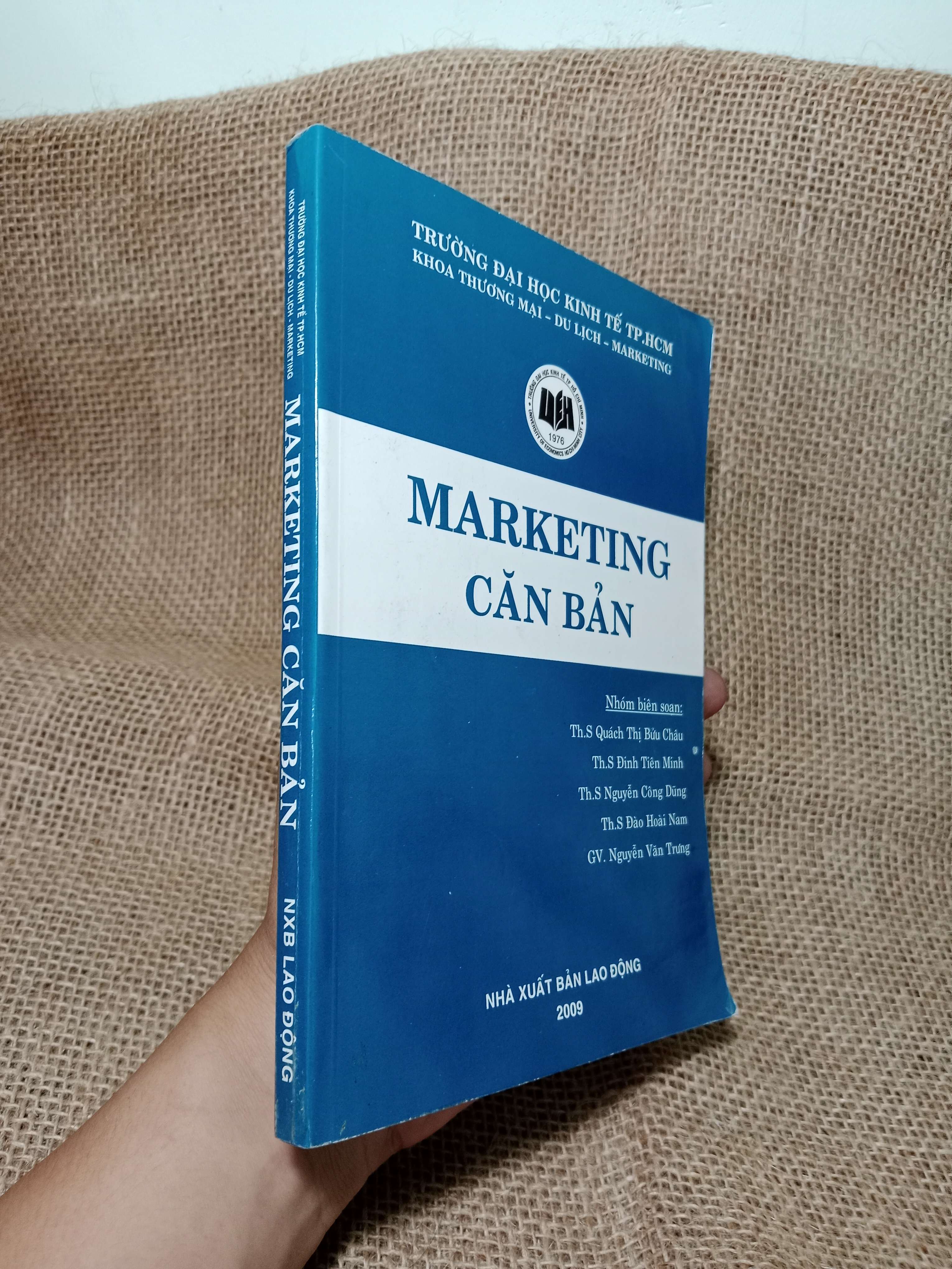 Marketing căn bản 2009 mới 70% , có chữ (Kinh doanh - Marketing) HLSC
