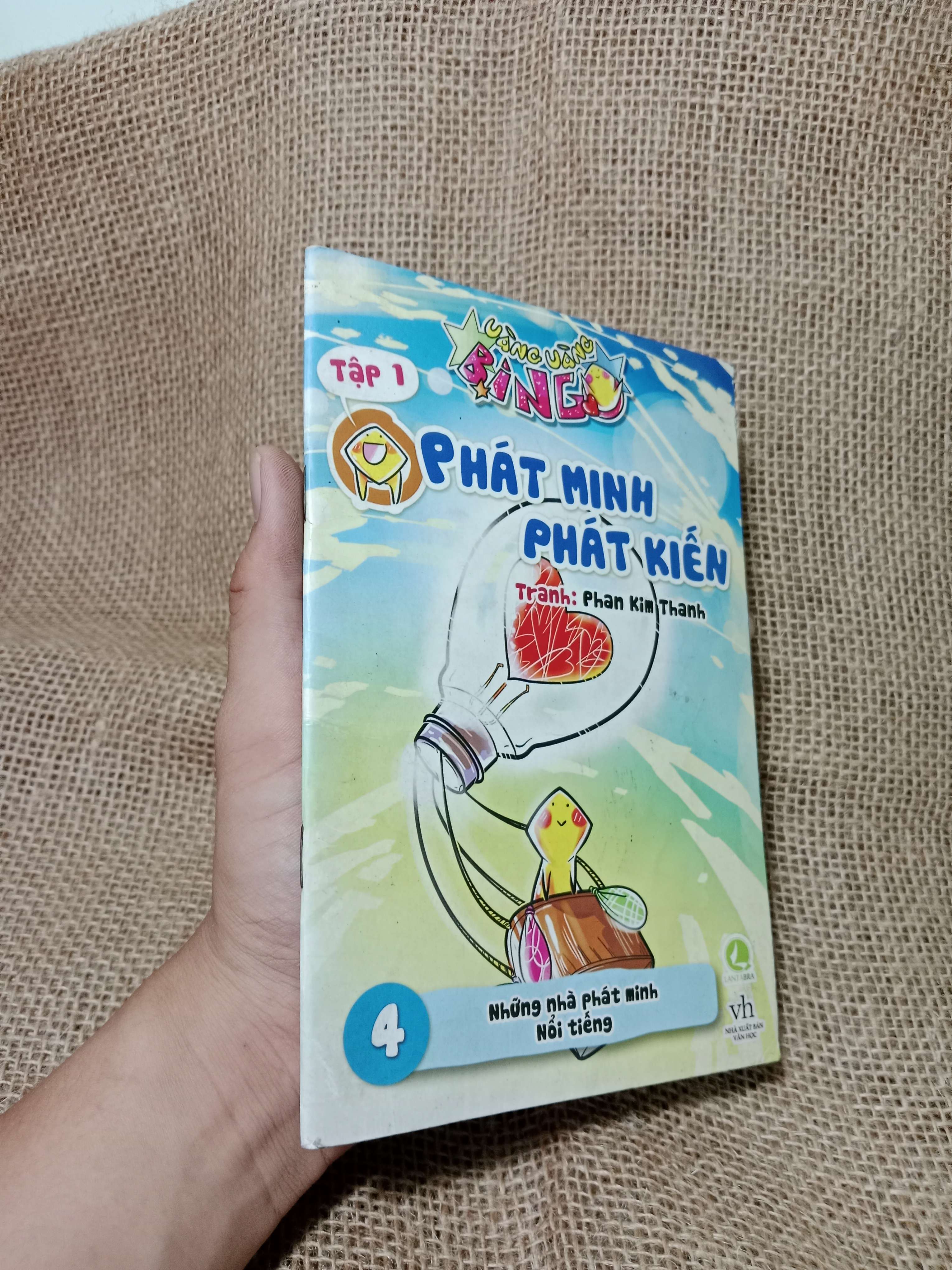 Phát minh phát kiến tập 1 - Phan Kim Thanh 2015 mới 70% , có mộc (Truyện tranh ) HLSC