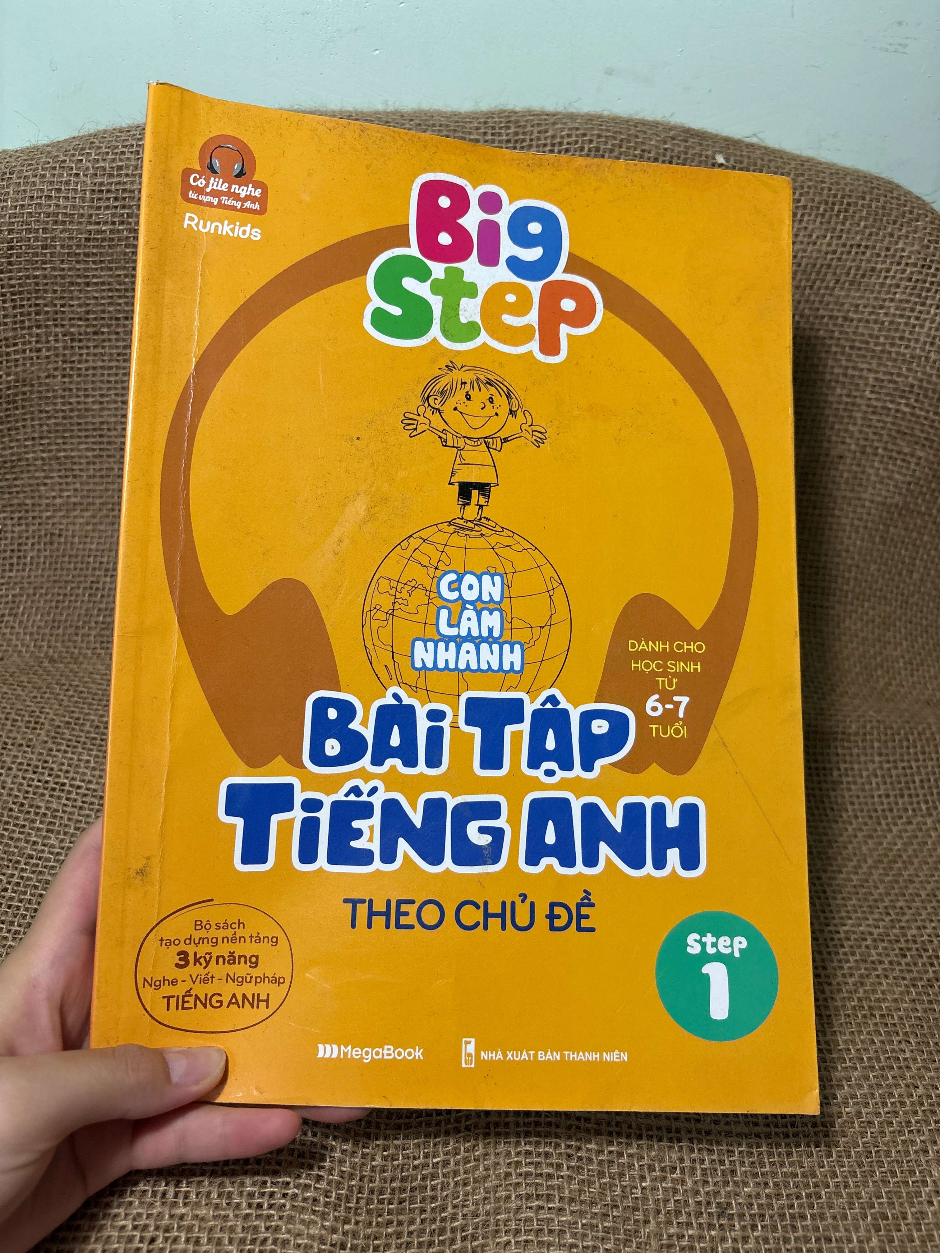 Con làm nhanh bài tập tiếng anh theo chủ đề step 1 2019 mới 80% (Sách tự học tiếng Anh) HCM