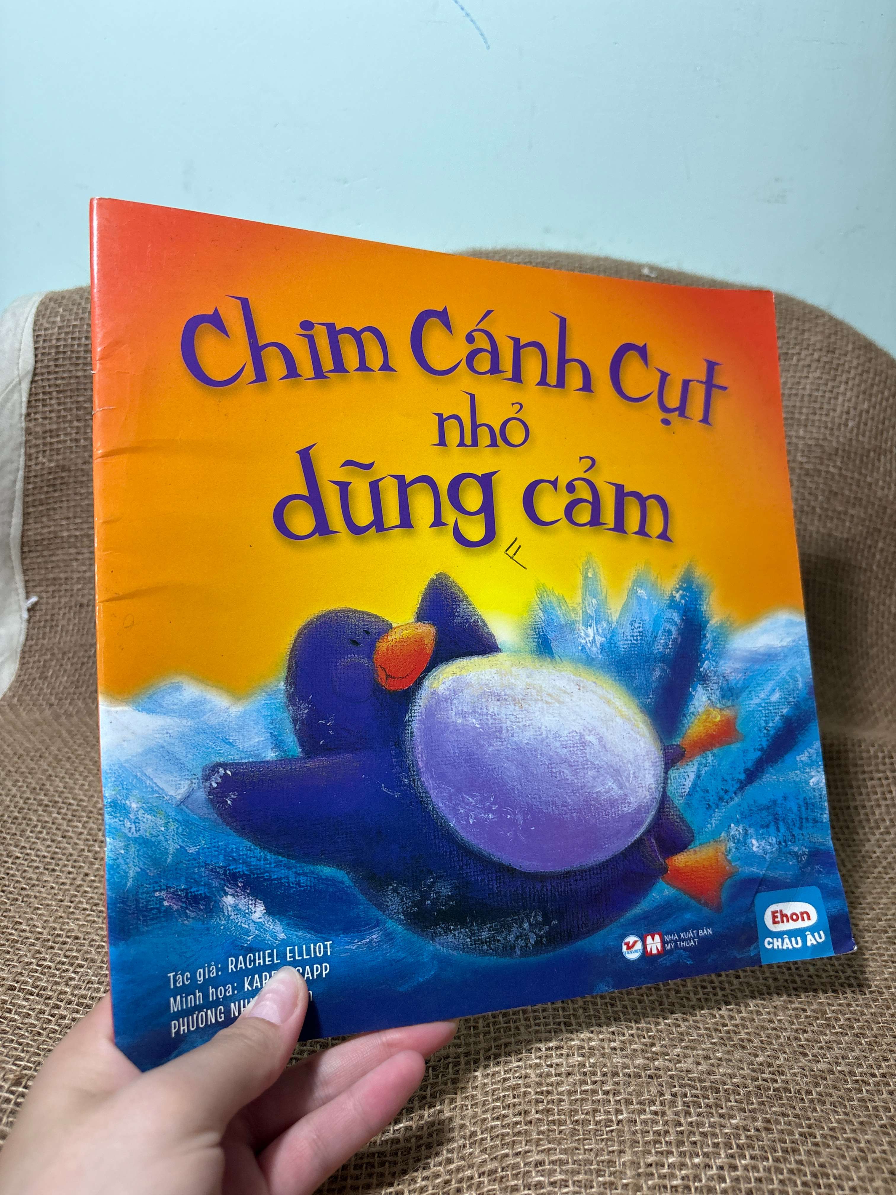 Chim cánh cụt nhỏ dũng cảm - Rachel Elliot 2022 mới 80% (Sách thiếu nhi) HCM