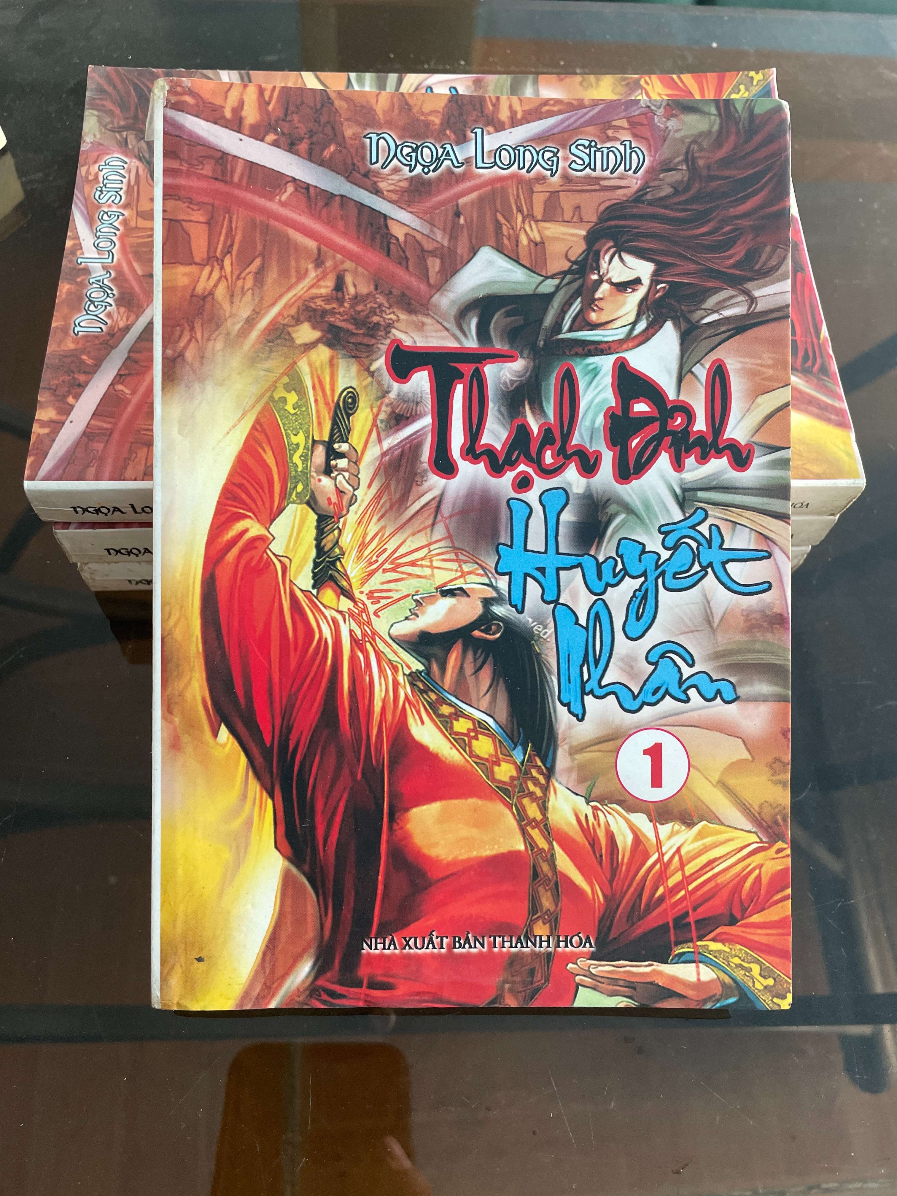 Thạch Đỉnh Huyết Nhân (4 Tập) - Ngọa Long Sinh (Tiểu Thuyết) VAVO