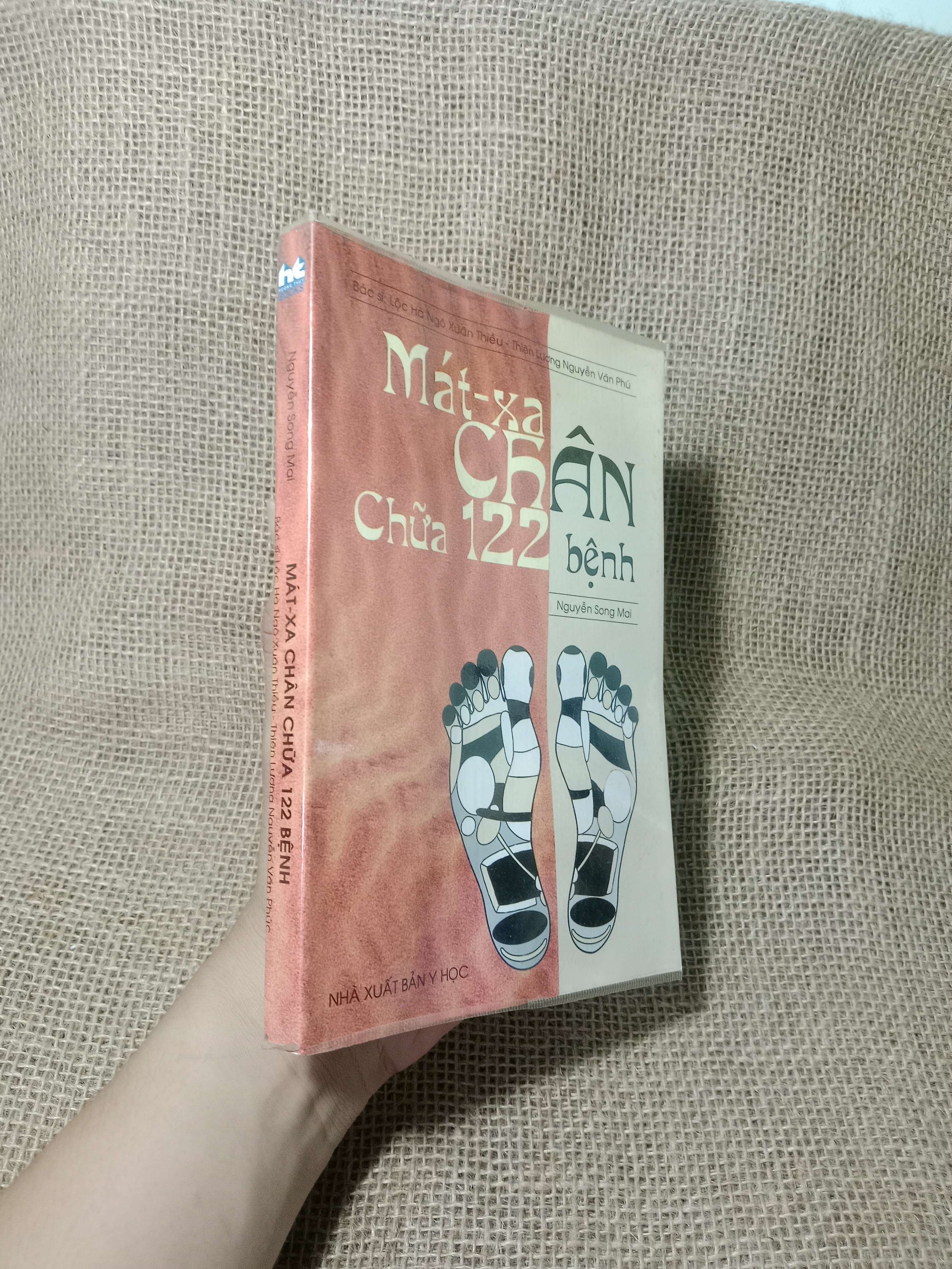 Mát-xa chân chữa 122 bệnh - Nguyễn Song Mai 2005 mới 80% (Sách Y học - Sức khỏe - Thể thao) HCM