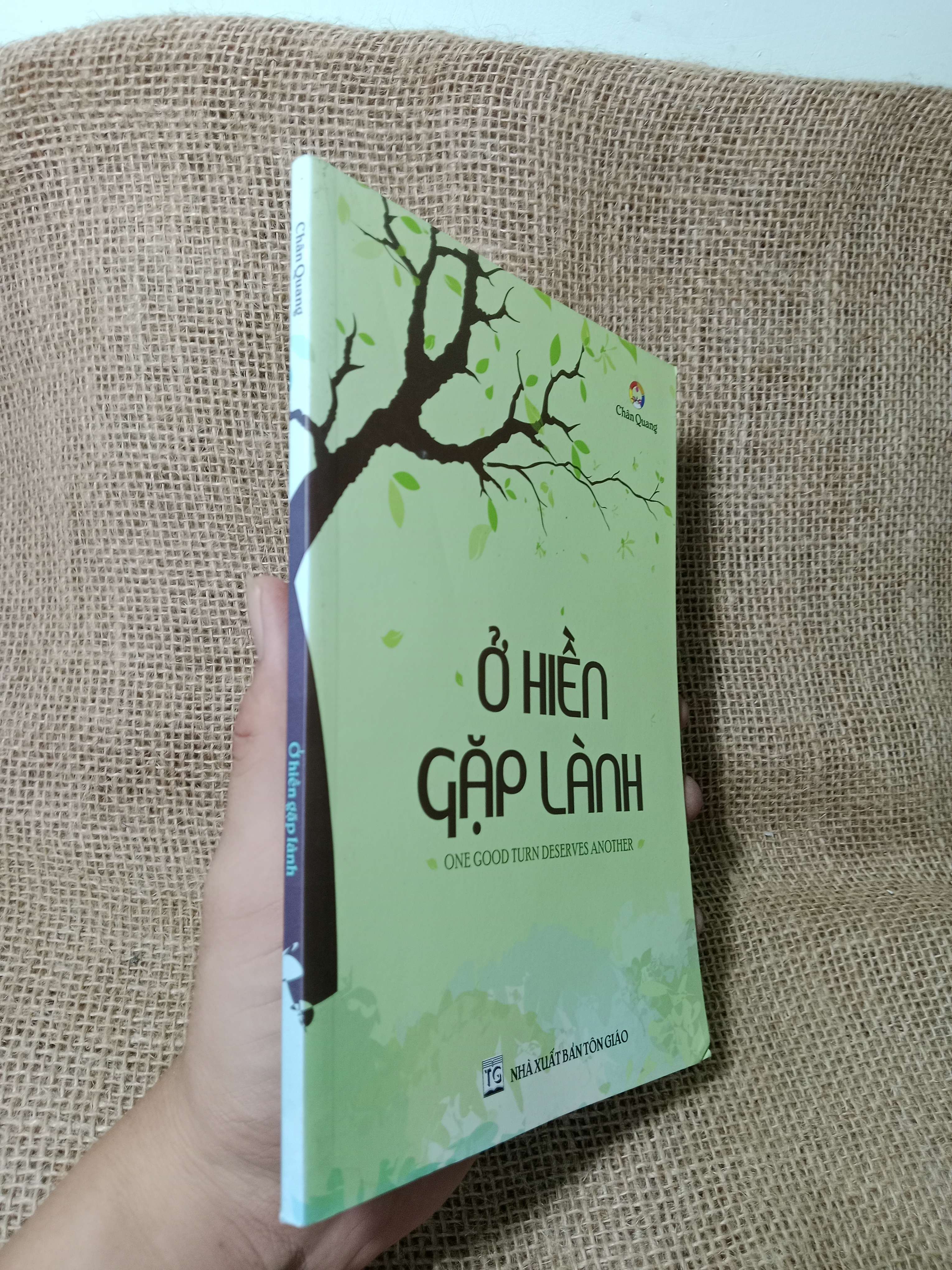 Ở hiền gặp lành - Chân Quang 2019 mới 80% (Sách tôn giáo - tâm linh) HCM