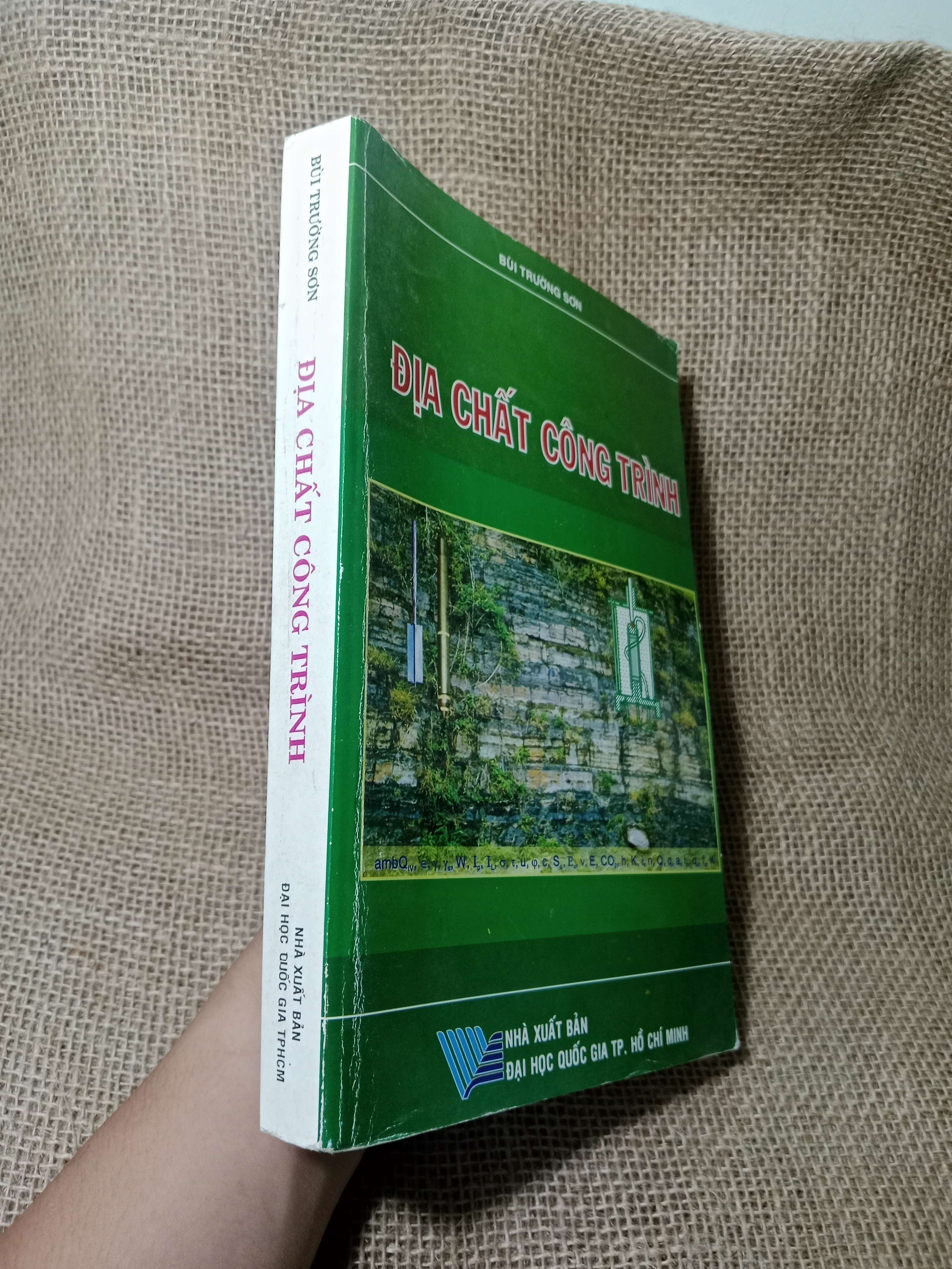 Địa chất công trình - Bùi Trường Sơn 2011 mới 80% (Giáo trình đại học - cao đẳng) HCM