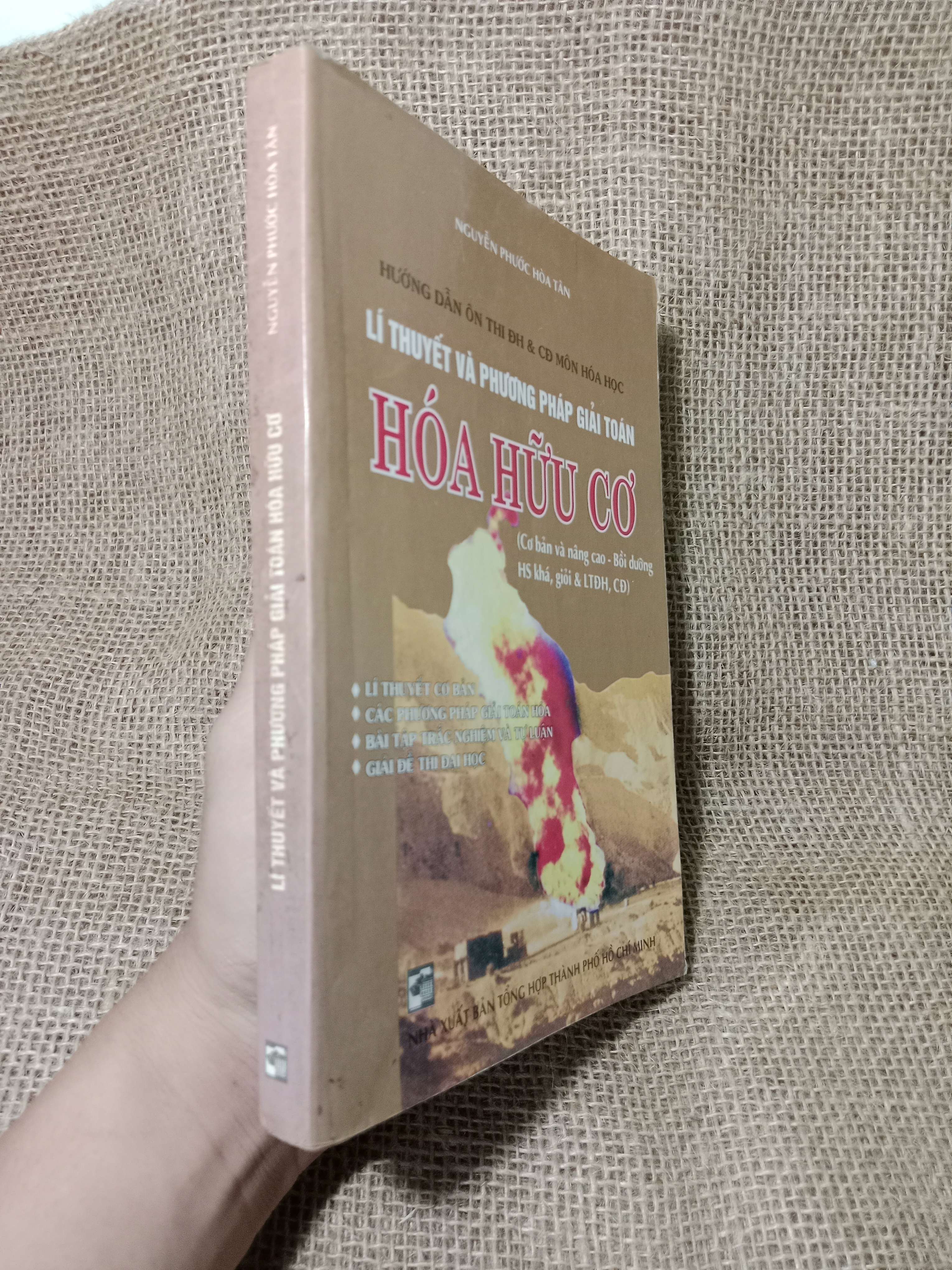 Lí thuyết và phương pháp giải toán hóa hữu cơ - Nguyễn Phước Hòa Tân 2003 mới 80% (Sách giáo khoa - giáo trình) HCM