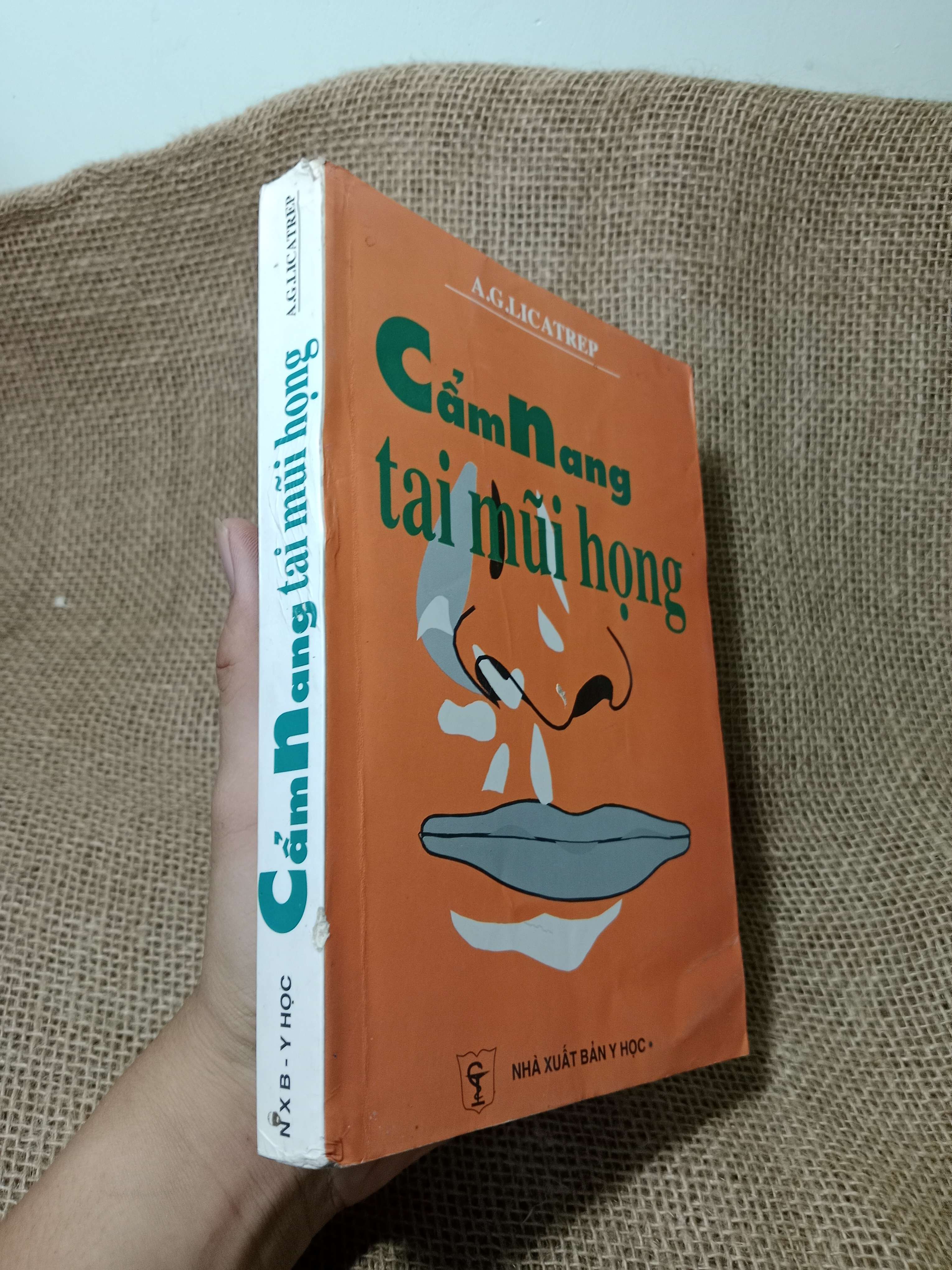 Cẩm nang tai mũi họng - A.G. Licatrep 1999 mới 80% (Sách Y học - Sức khỏe - Thể thao) HCM