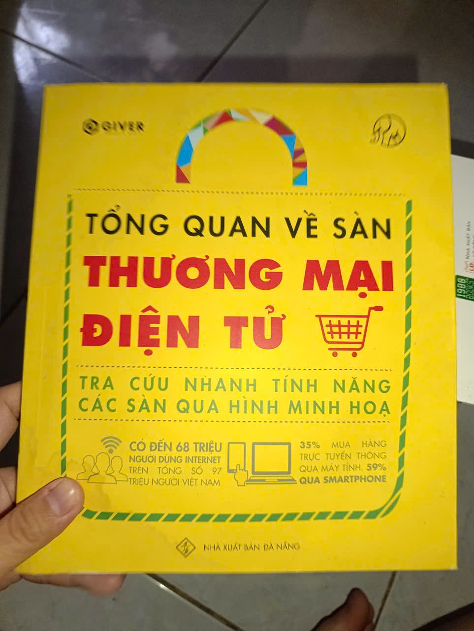 Tổng quan về sàn thương mại điện tử mới 80% (Kinh doanh - Marketing) GZB