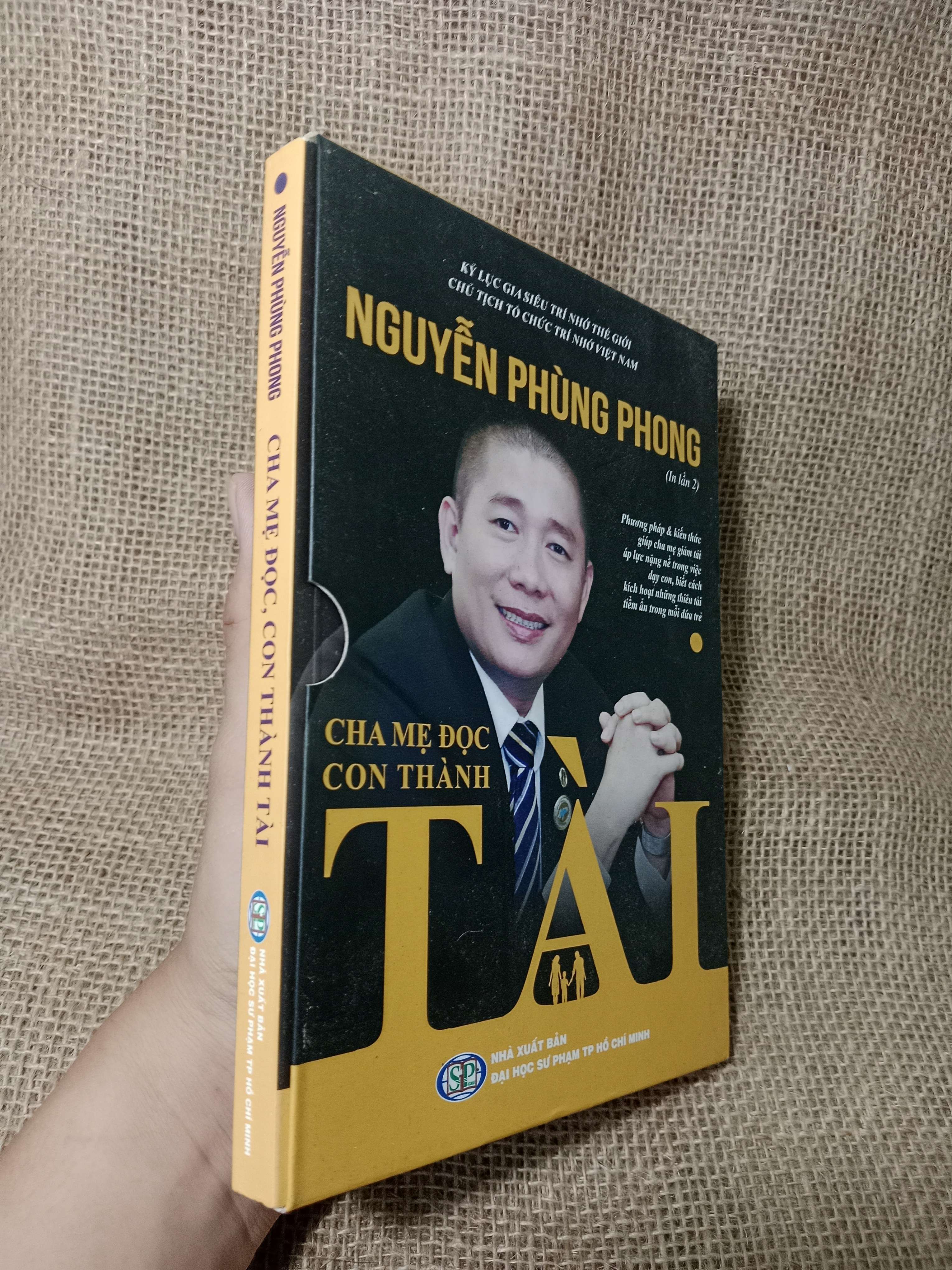 Cha mẹ đọc con thành tài - Nguyễn Phùng Phong 2019 mới 80% (Sách làm cha mẹ) HCM