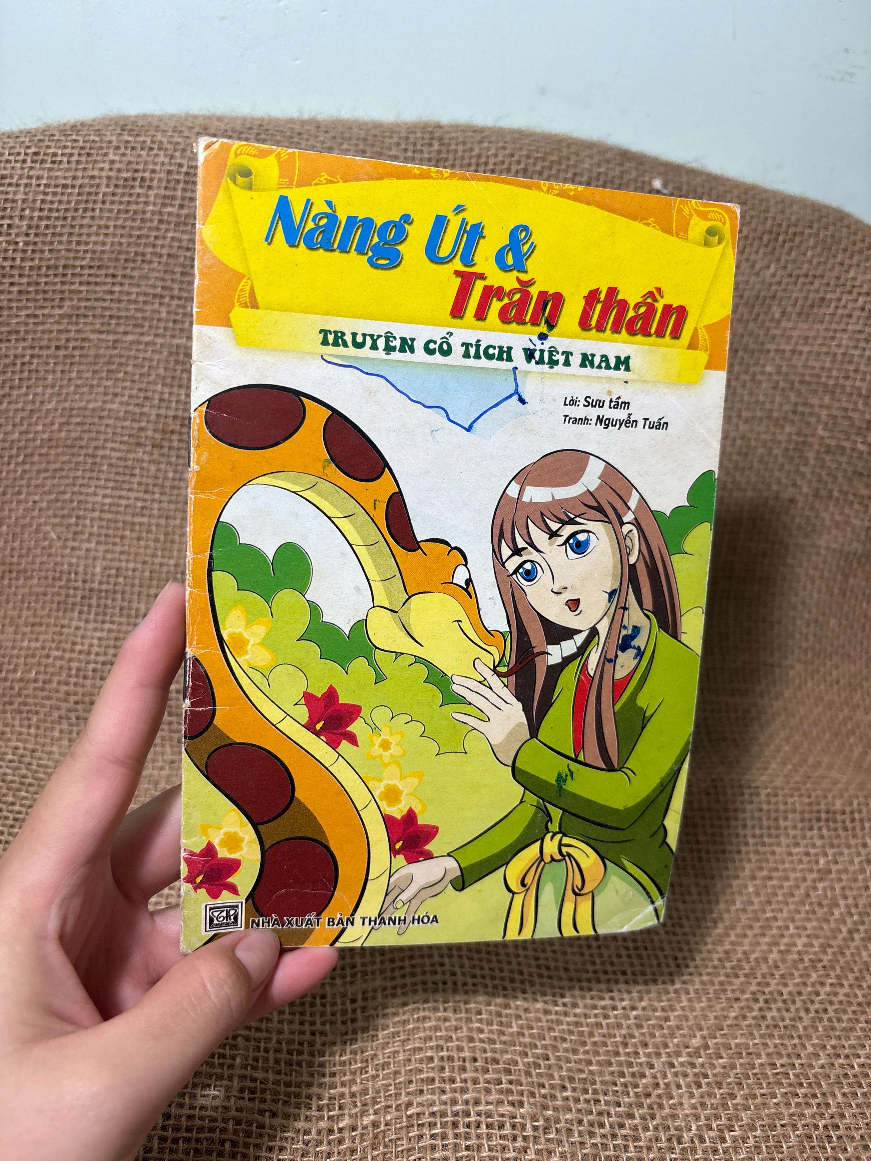 Nàng út & trăn thần 2007 mới 80% (Sách thiếu nhi) HCM