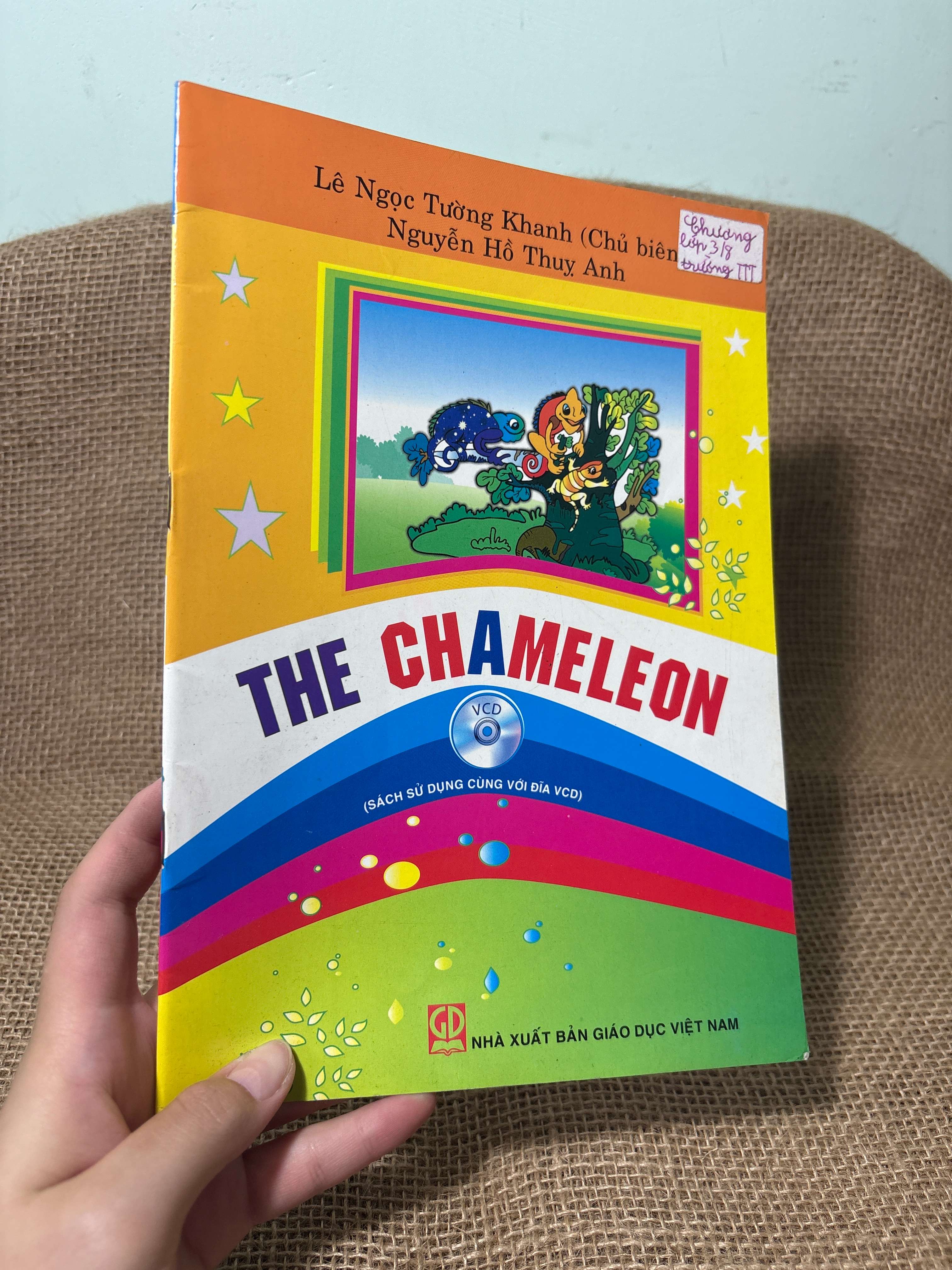 The chameleon - Lê Ngọc Tường Khanh 2010 mới 80% (Sách tự học tiếng Anh) HCM