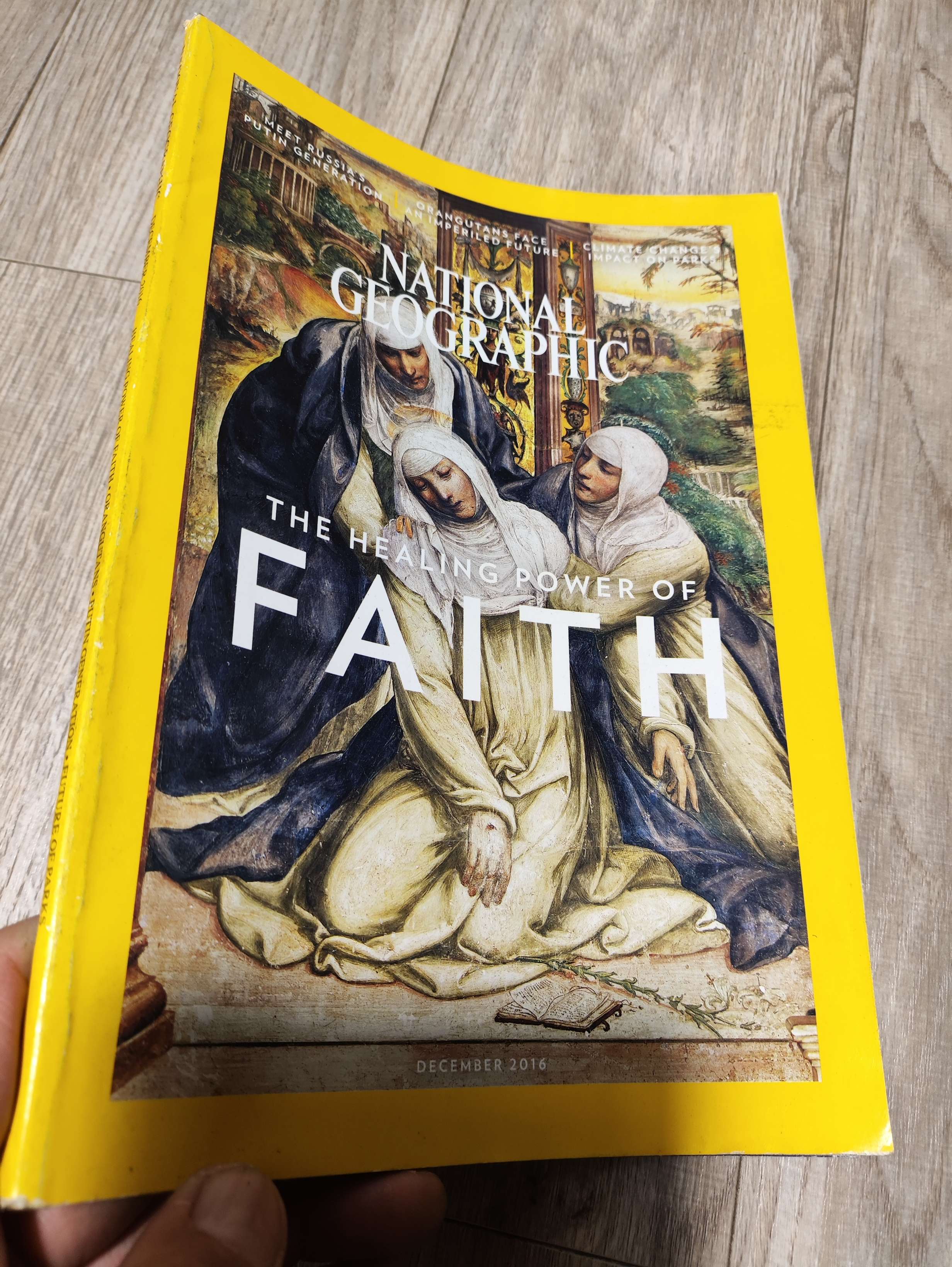 National geographic - The healing power of faith 2016 Tạp Chí Đẹp, mới 80% (Tạp chí) LNTQ