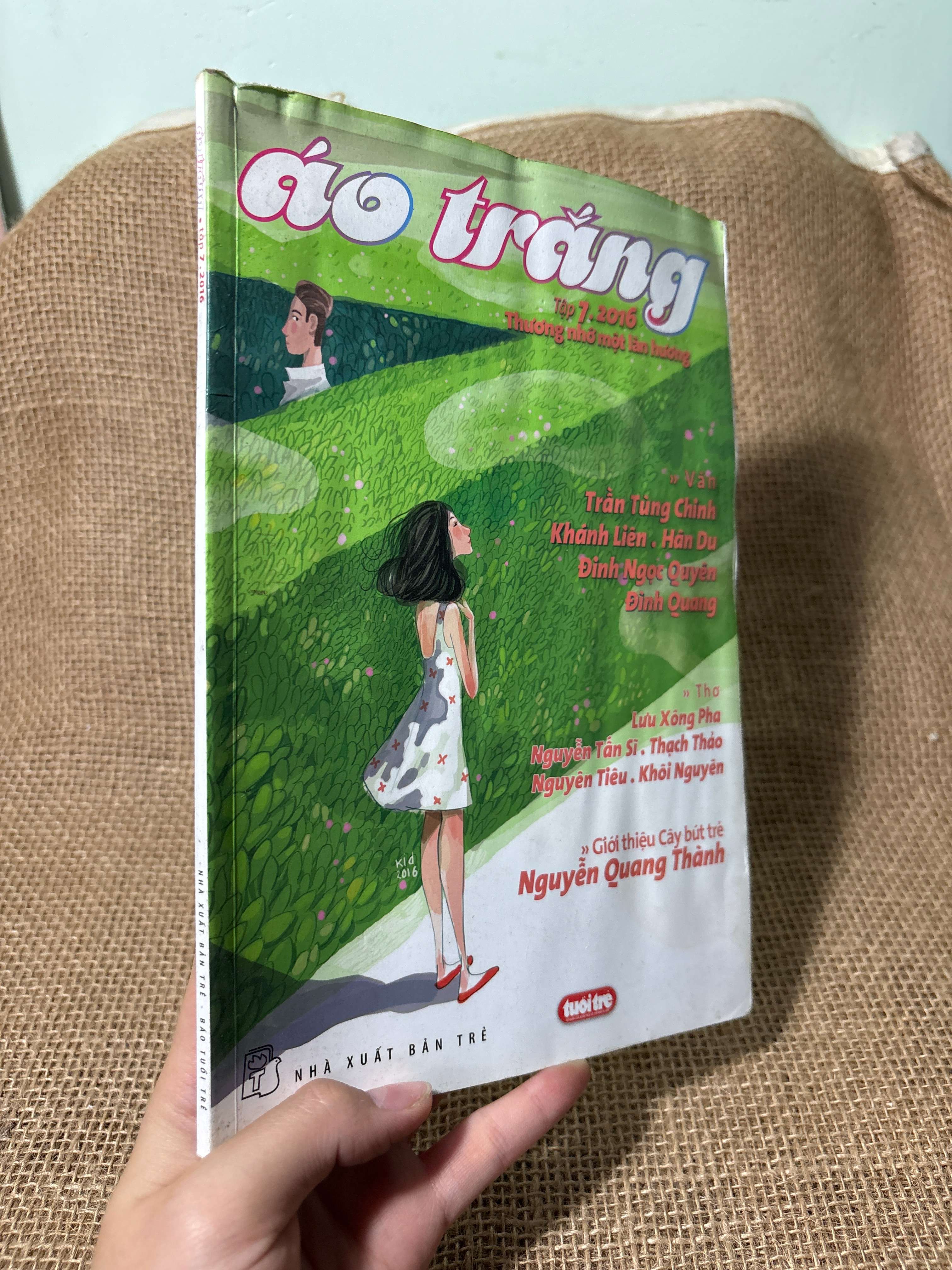 Áo trắng tập 7.2016 Thương nhớ một làn hương 2016 mới 70%, có vệt nước, bị ẩm (Tạp chí) HLSC
