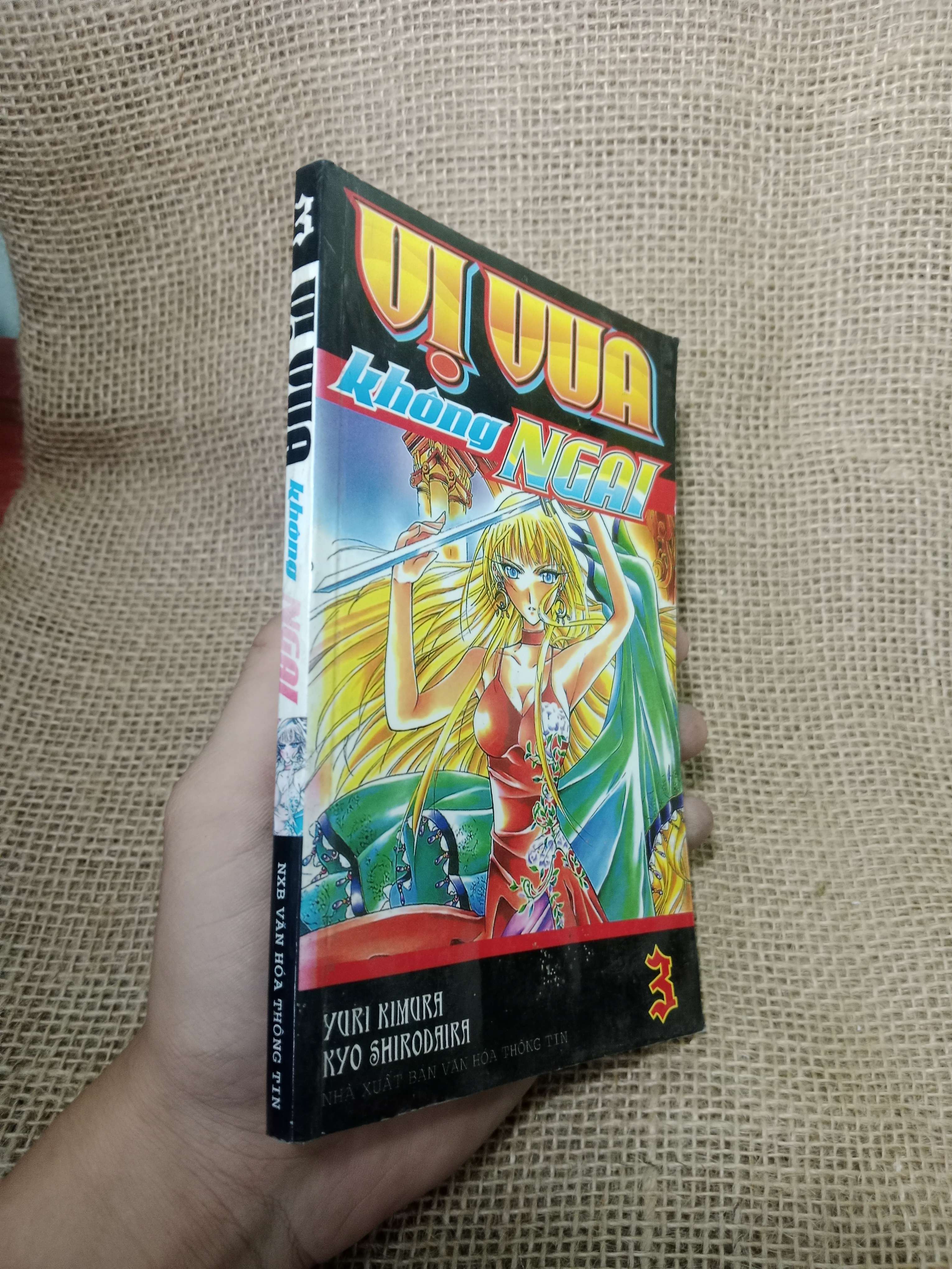Vị vua không ngai tập 3 mới 80% (Truyện tranh ) HLSC