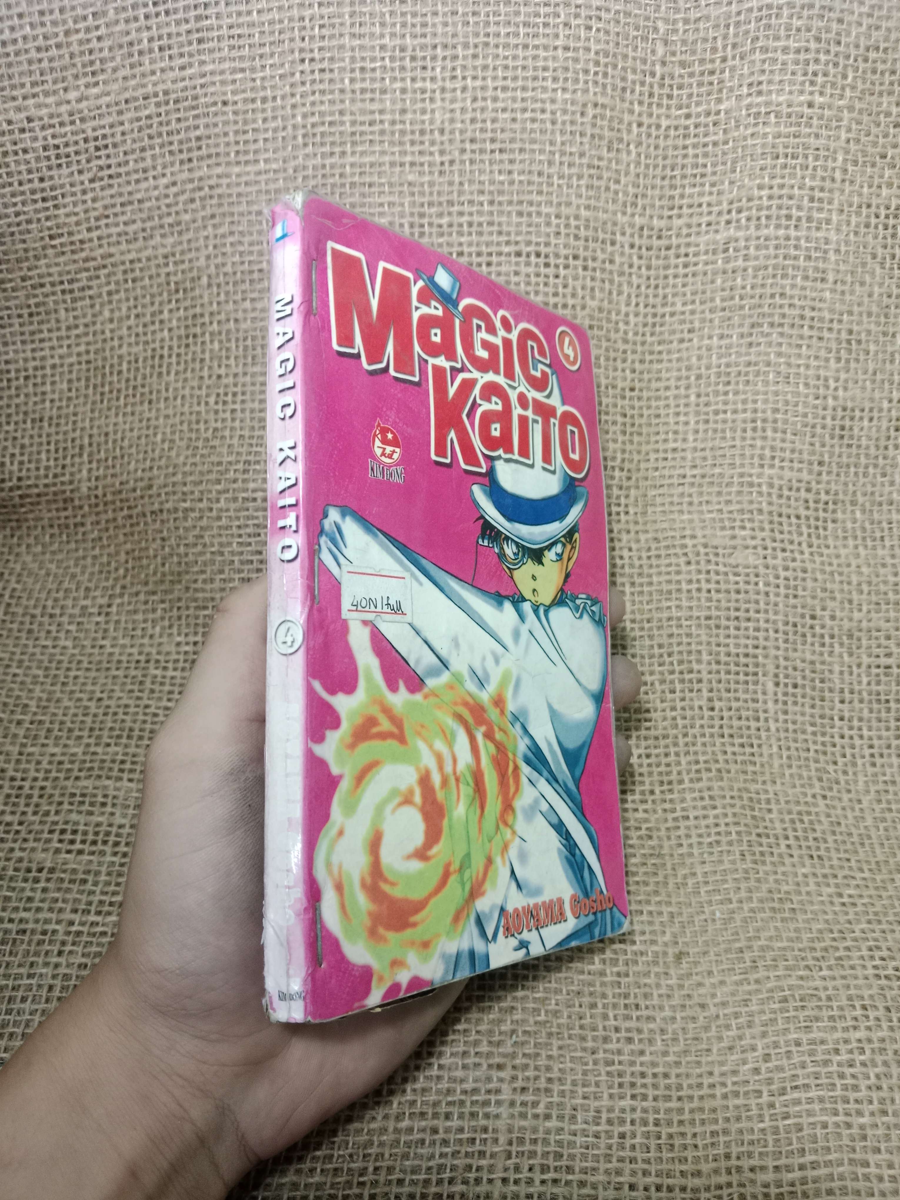 Magic Kaito tập 4 - Aoyama Gosho mới 80% (Truyện tranh ) HLSC