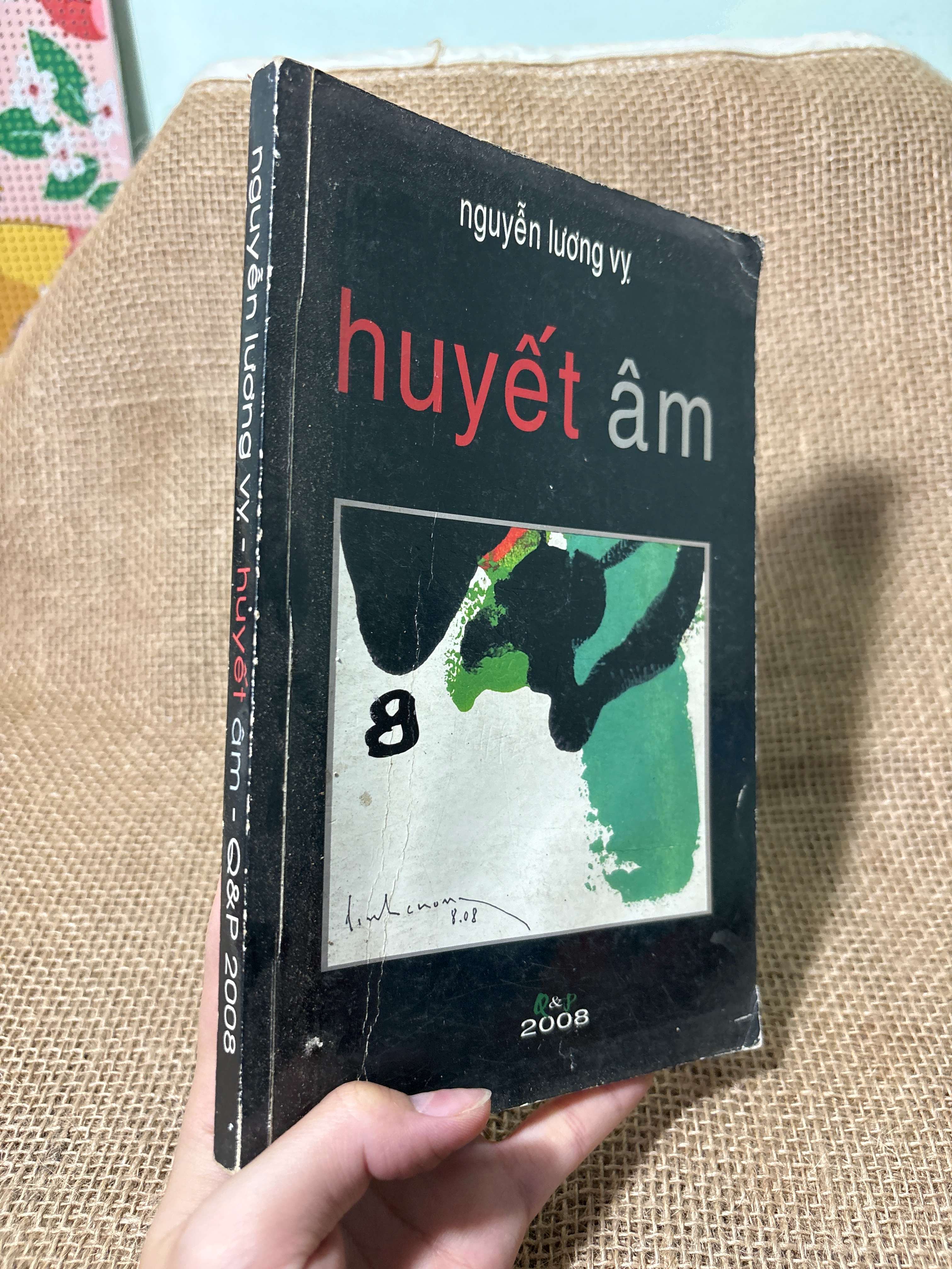 Huyết âm - Nguyễn Lương Vỵ 2008 mới 80% (Sách văn học) HLSC