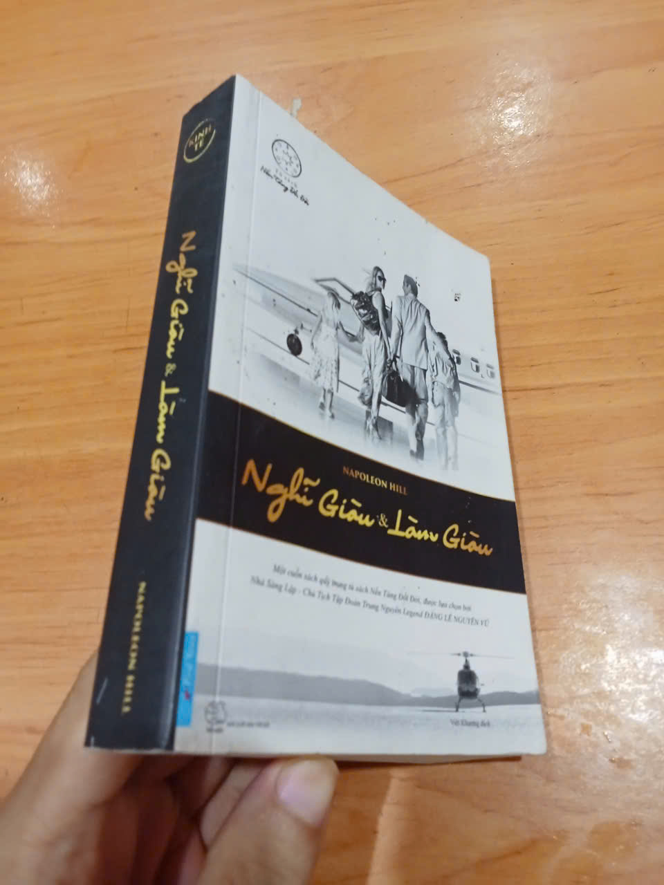 Nghĩ giàu & làm giàu - Napoleon Hill 2023 mới 80% (Sách kỹ năng) HCM (MVB)