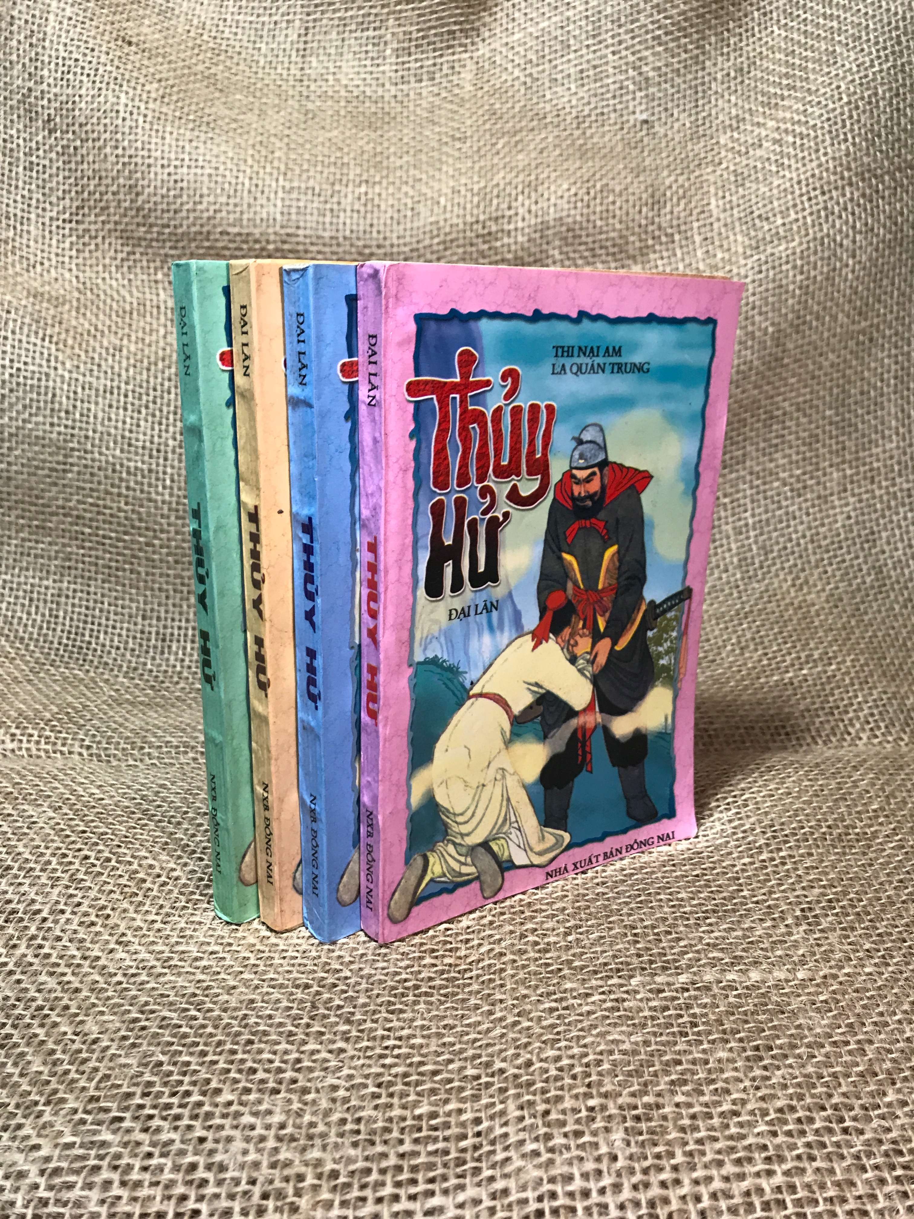 4 cuốn Thủy Hử - Thi Nại Am, La Quán Trung 2001 mới 80% (Sách văn học) HCM