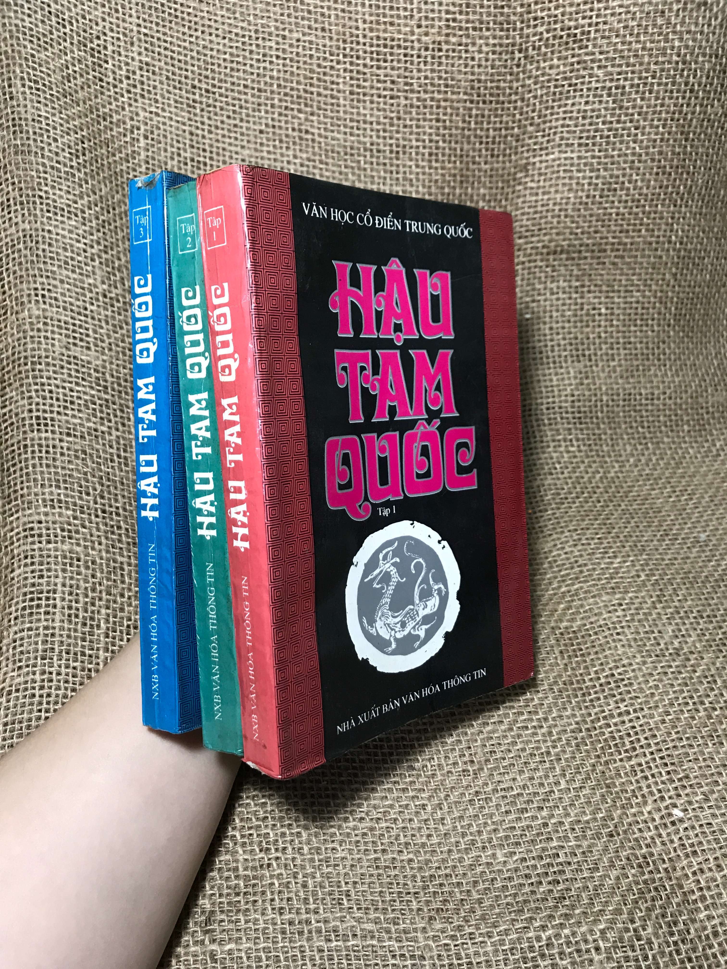 3 cuốn Hậu Tam Quốc 1998 mới 80% (Sách văn học) HCM