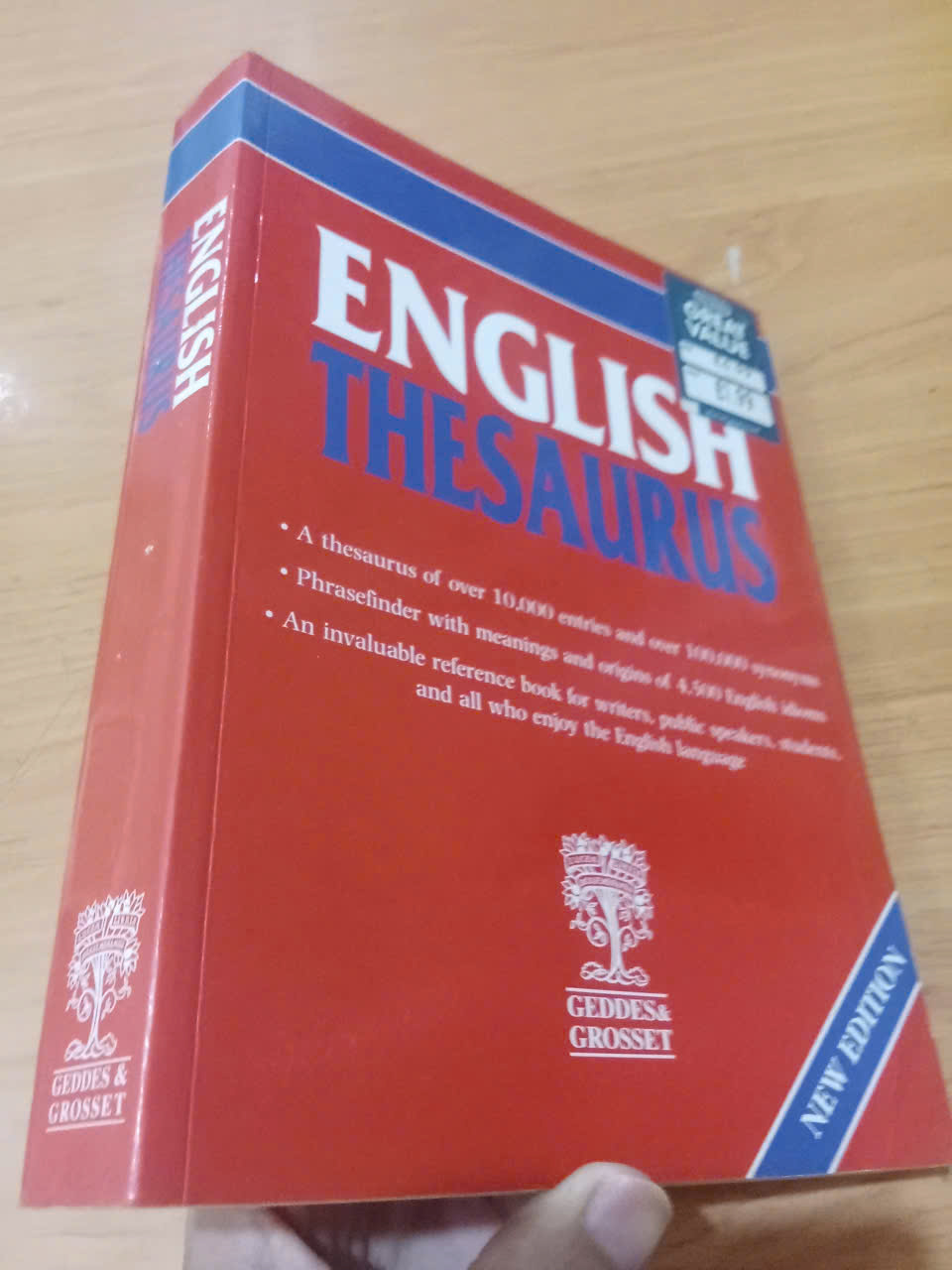 English the saurus 2005 mới 70%, bị ẩm (Sách công nghệ thông tin) HCM (MVB)