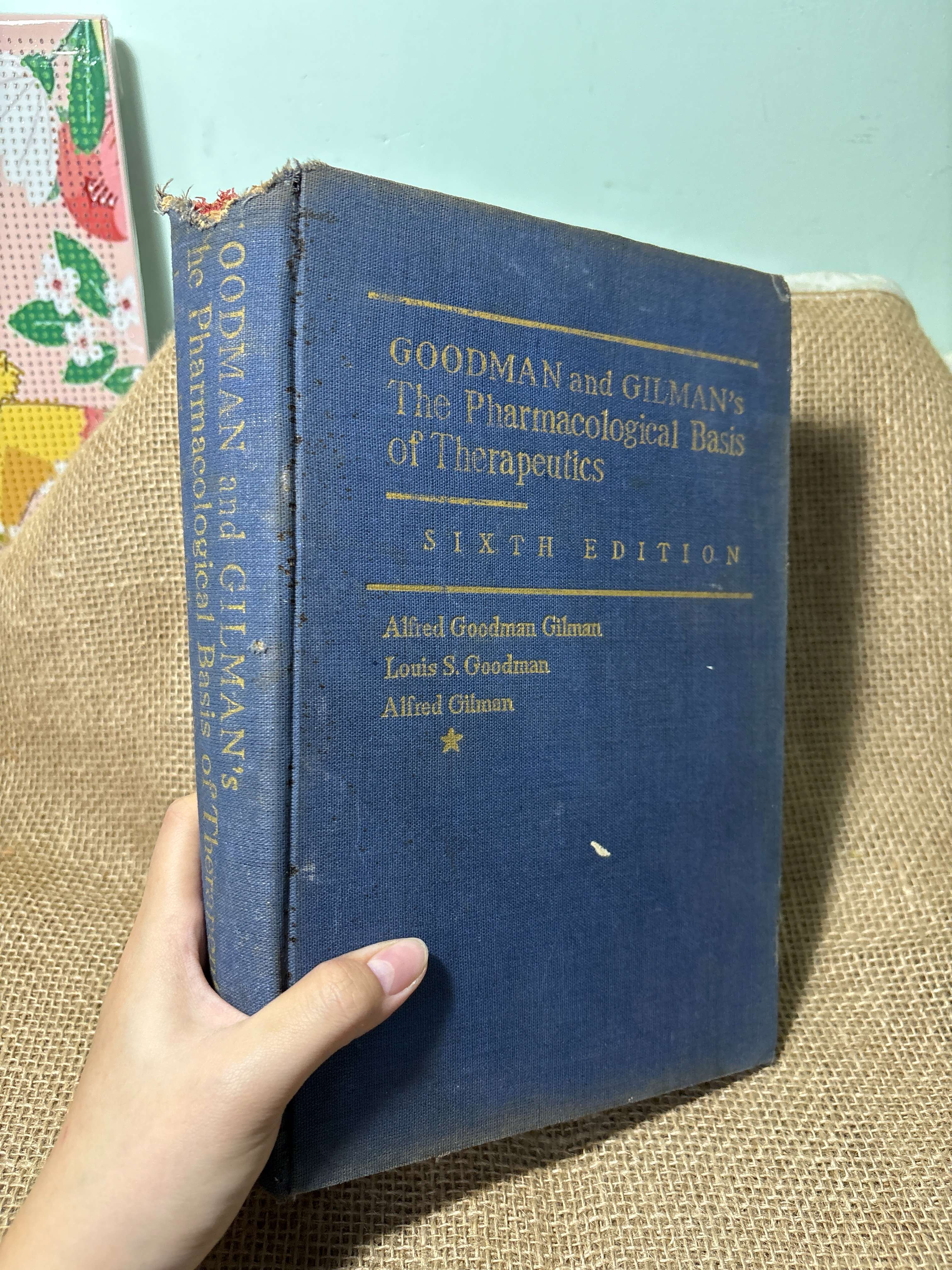 Goodman and Gilman's the pharmacological basis of therapeutics bìa cứng mới 70%, có vệt nước tróc bìa, tróc gáy (Sách ngoại) HLSC