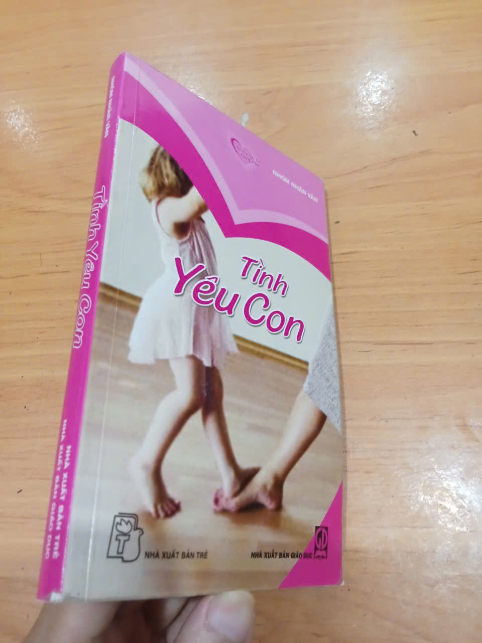 Tình yêu con 2006 mới 80% (Sách văn học) HCM (MVB)