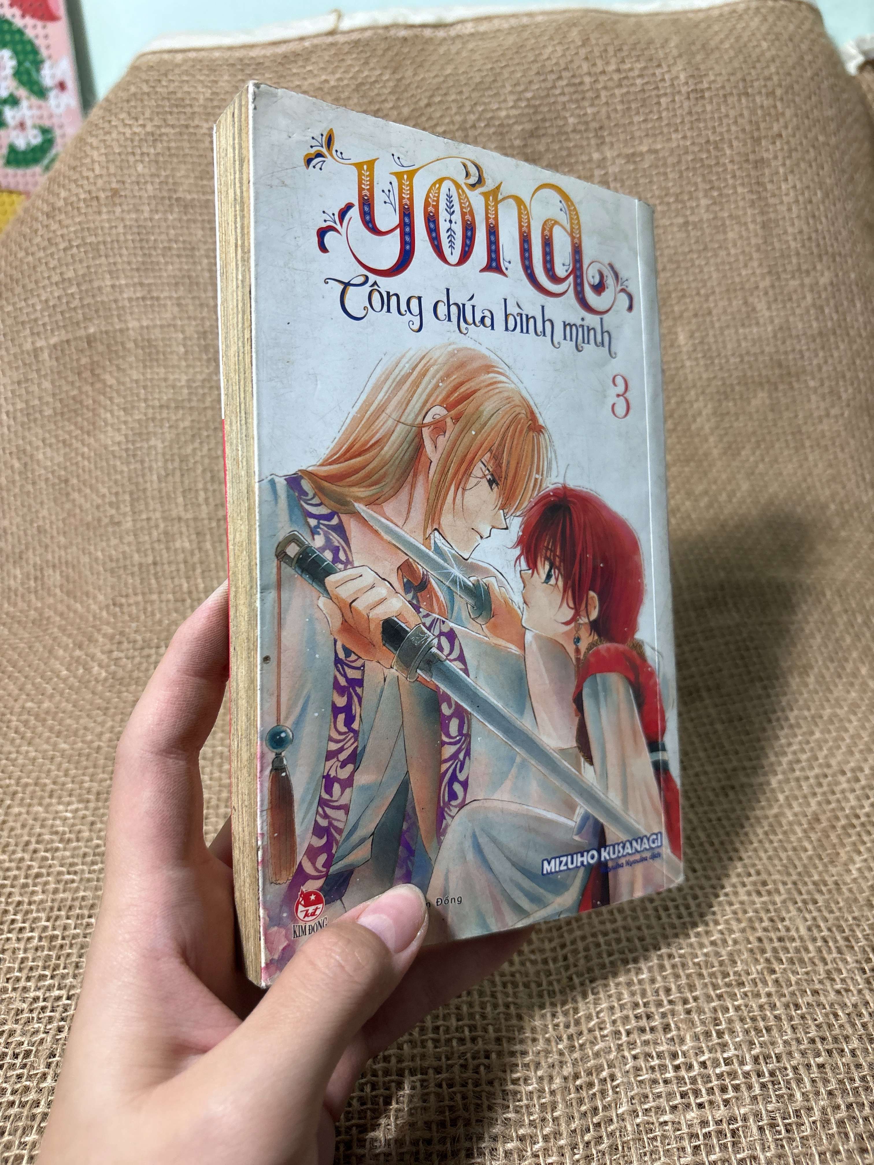 Yona Công chúa bình minh 3 - Mizuho Kusanagi 2017 mới 80% (Truyện tranh ) HLSC