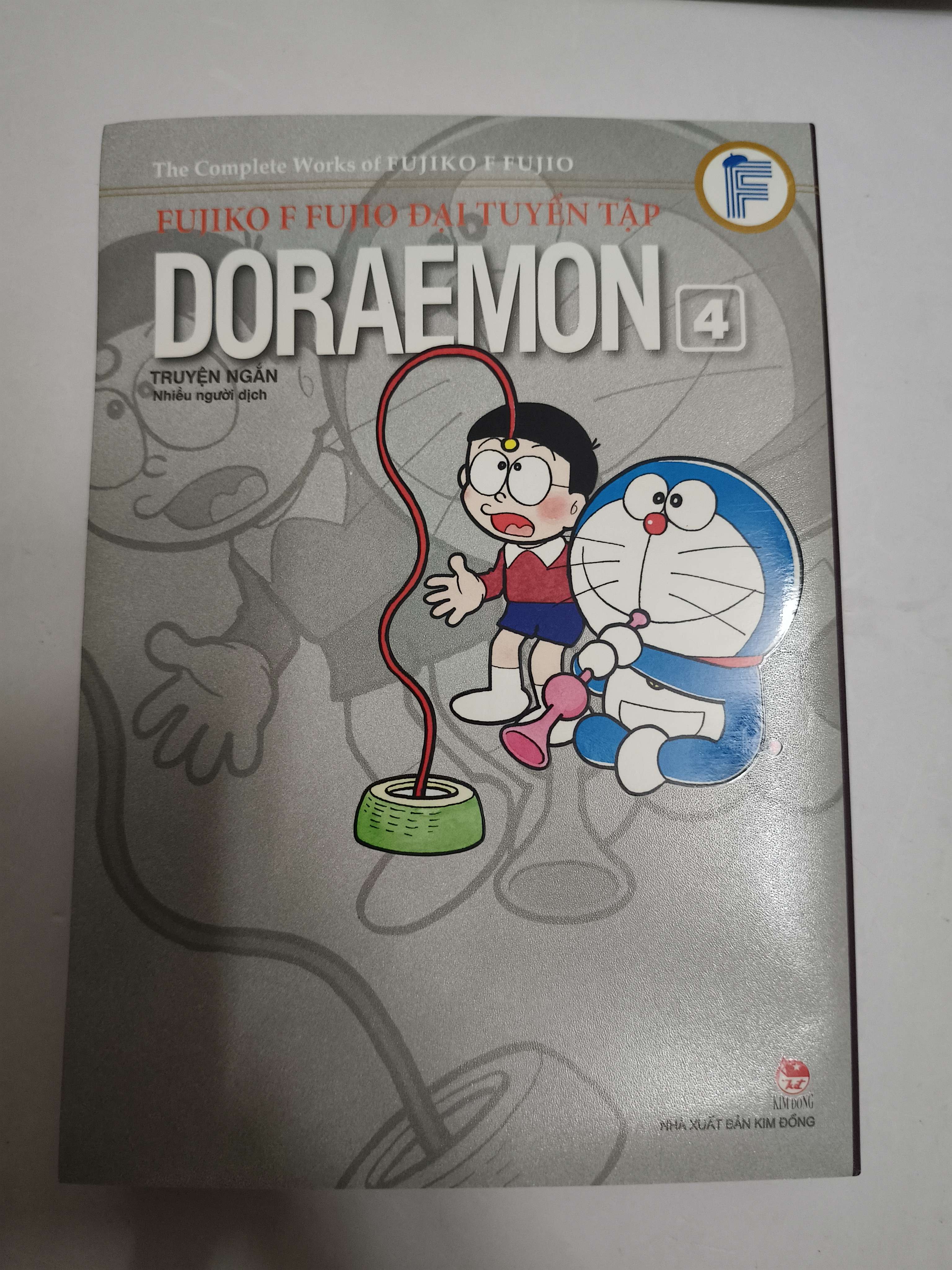 Fujiko F Fujio Đại Tuyển Tập Doraemon truyện ngắn 4 - 2018 - 611 trang (Truyện tranh ) ANTQ