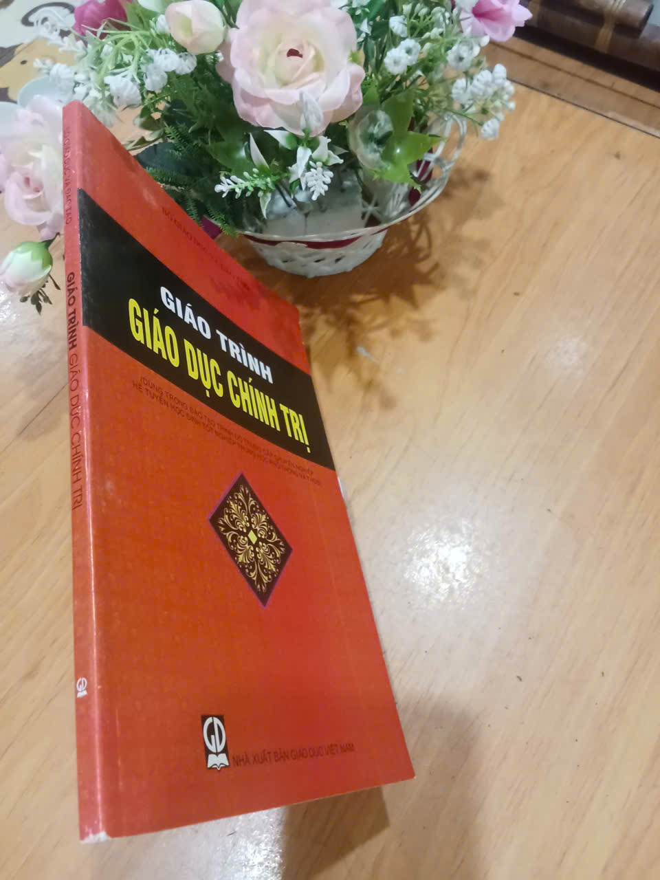 Giáo trình Giáo Dục Chính Trị mới 70%, tróc gáy (Sách giáo khoa - giáo trình) HCM (MVB)