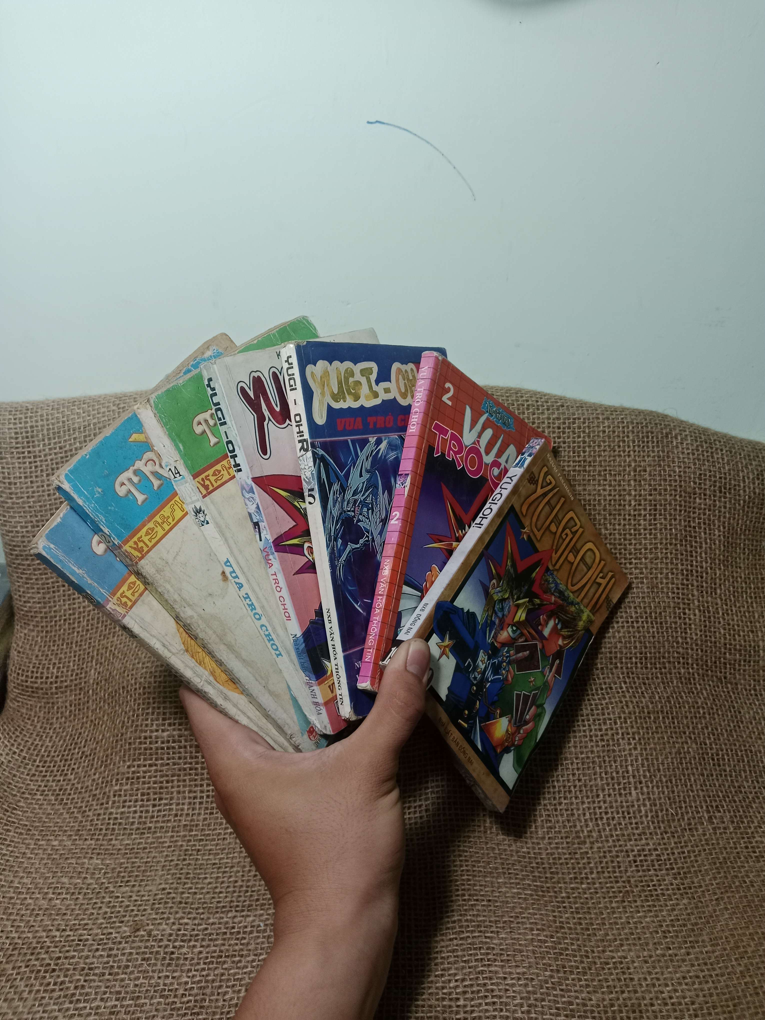 7 cuốn Yu-gi-oh (tập 2,14,19,5,7,19,2) - Kazuki Takahashi mới 70%, tróc gáy (Truyện tranh ) HLSC