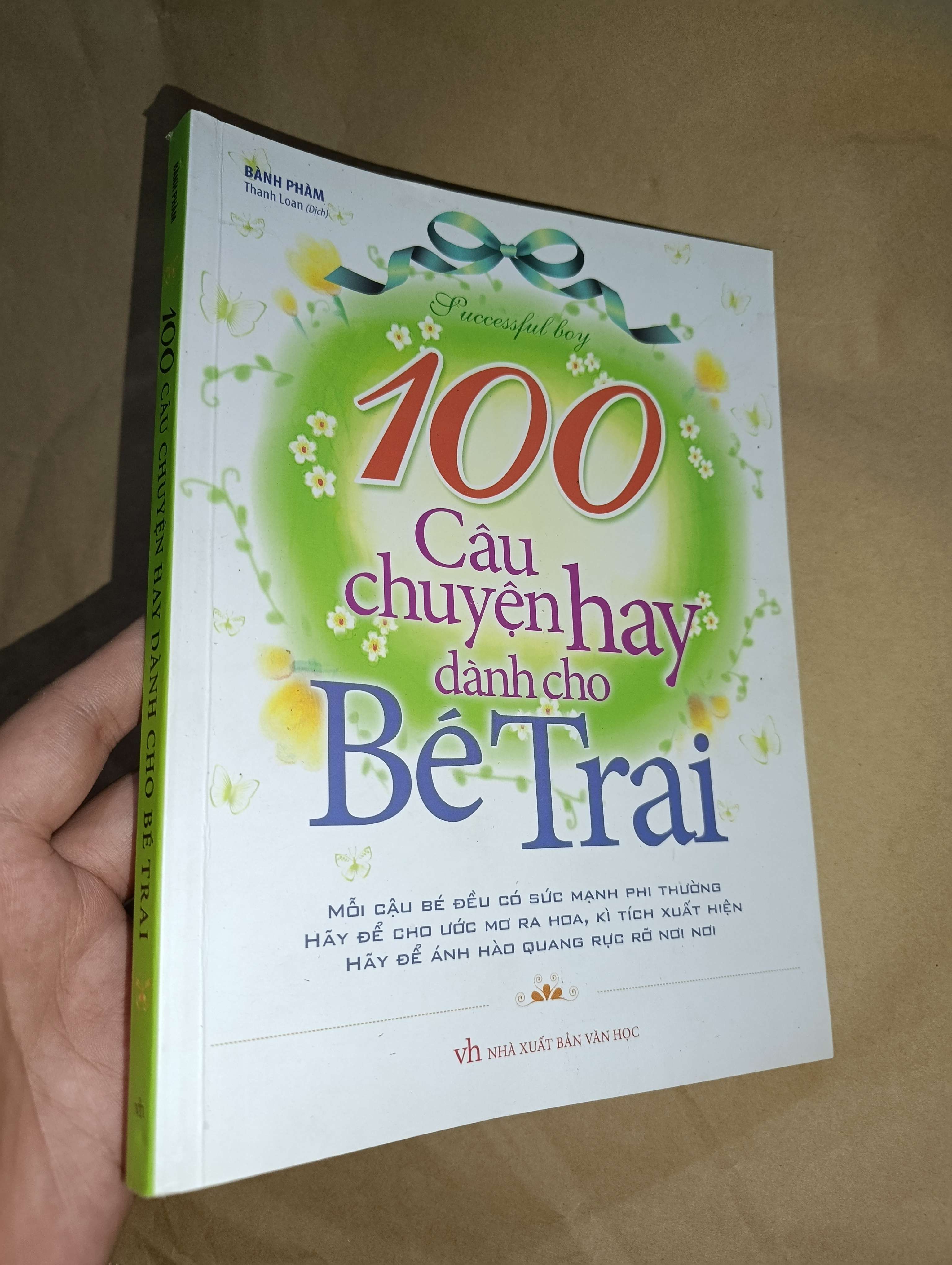 100 câu chuyện dành cho bé trai - Bánh Phàm 2019 (Sách văn học) Mới 80% GZB